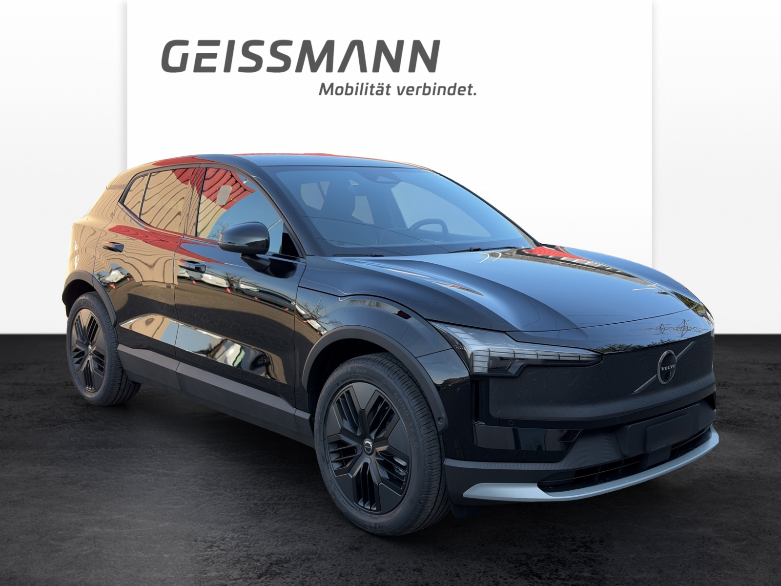 VOLVO EX30 CC E60 Twin Performance AWD-image-1
