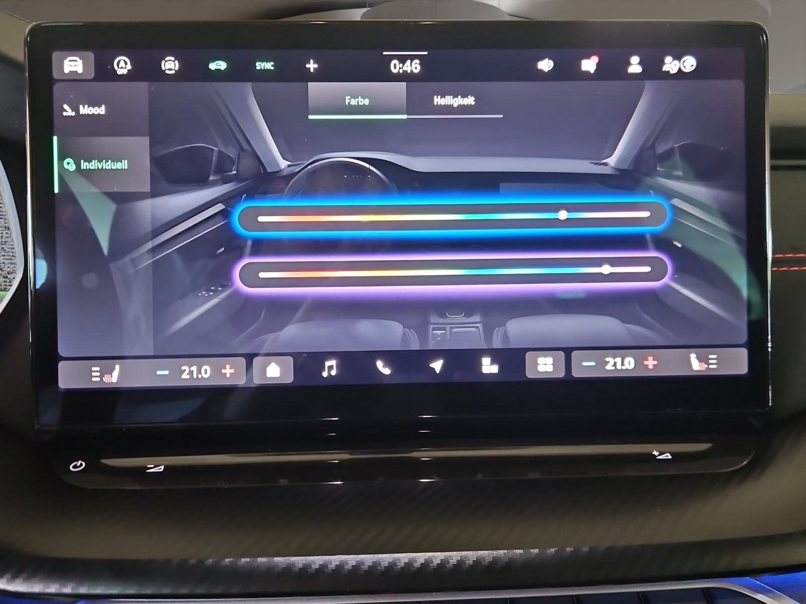 SKODA Octavia Combi 2.0 TSI DSG RS-image-16