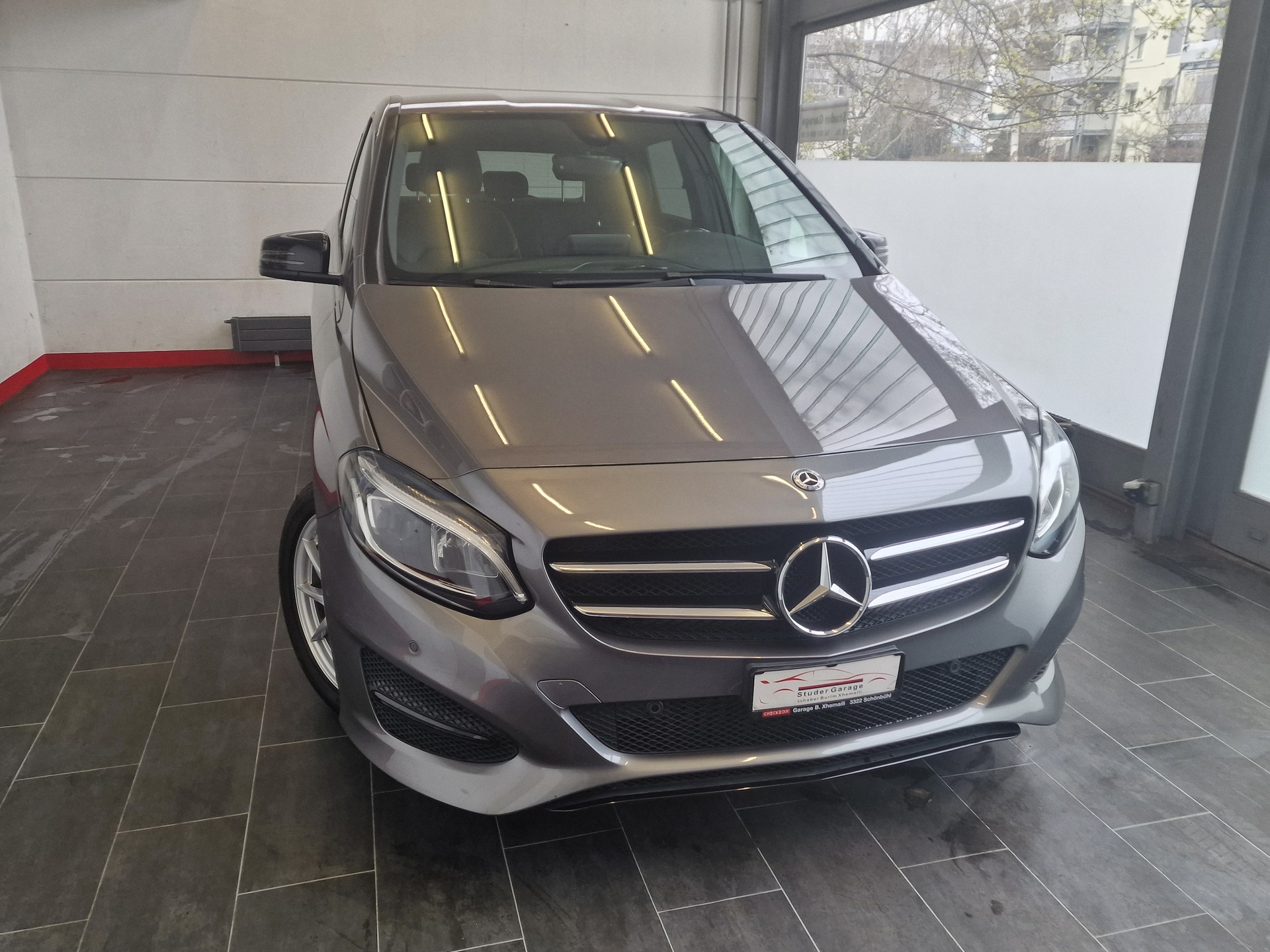 MERCEDES-BENZ B 200 Night Star-image-0
