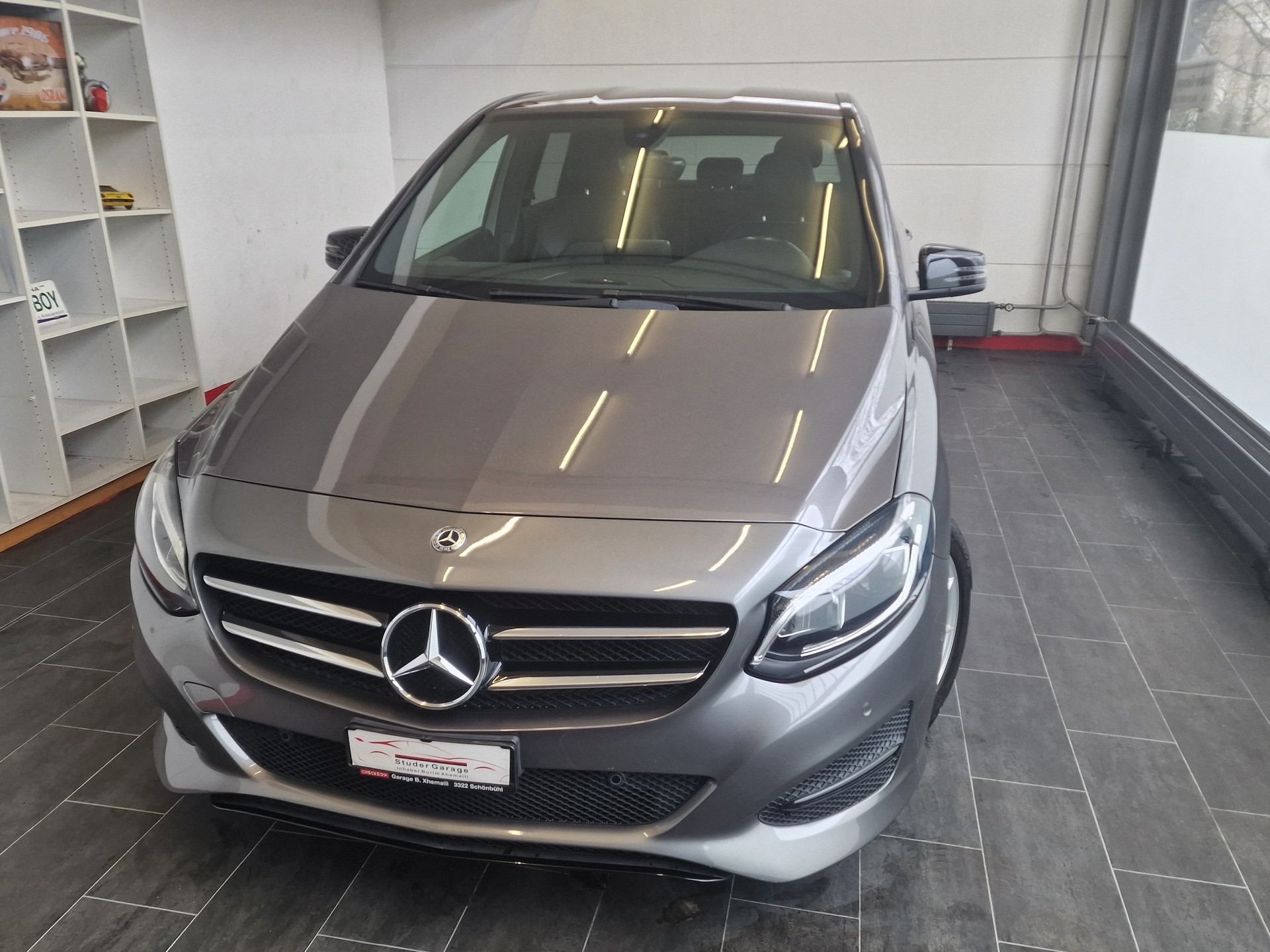 MERCEDES-BENZ B 200 Night Star-image-4