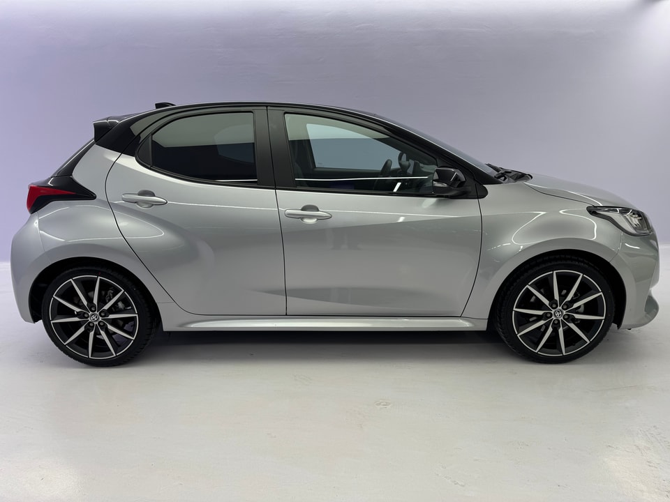 Yaris Hybrid 1.5 GR Sport