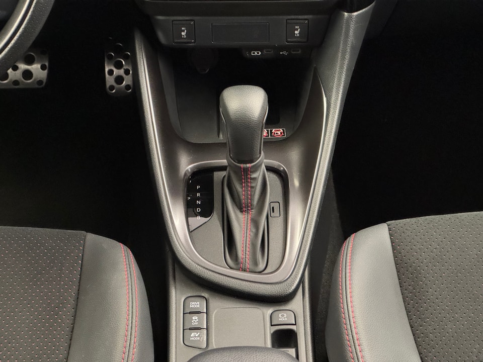 Yaris Hybrid 1.5 GR Sport