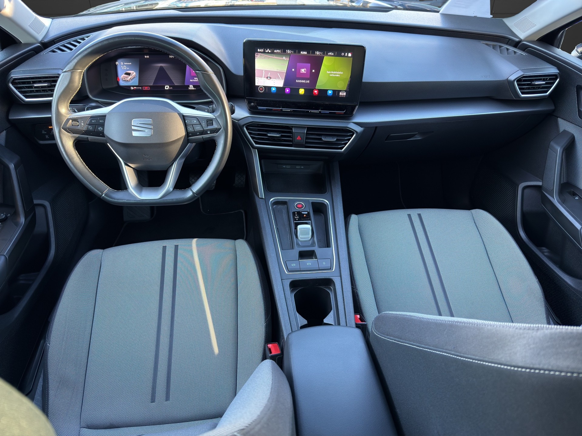 SEAT Leon 1.0 eTSI mHEV Style-image-8