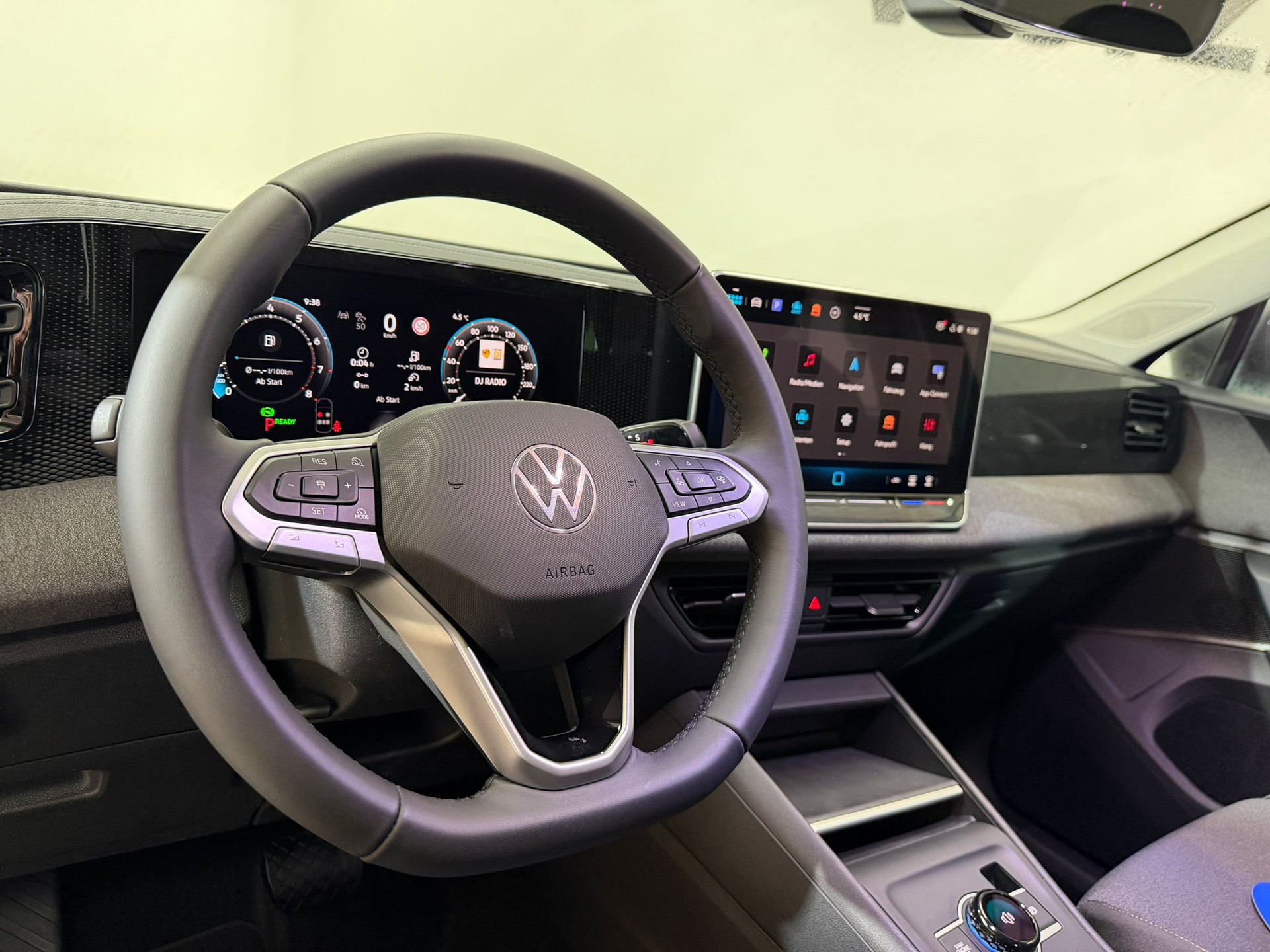 VW Tiguan 1.5 TSI evo2 mHEV Trend DSG-image-3