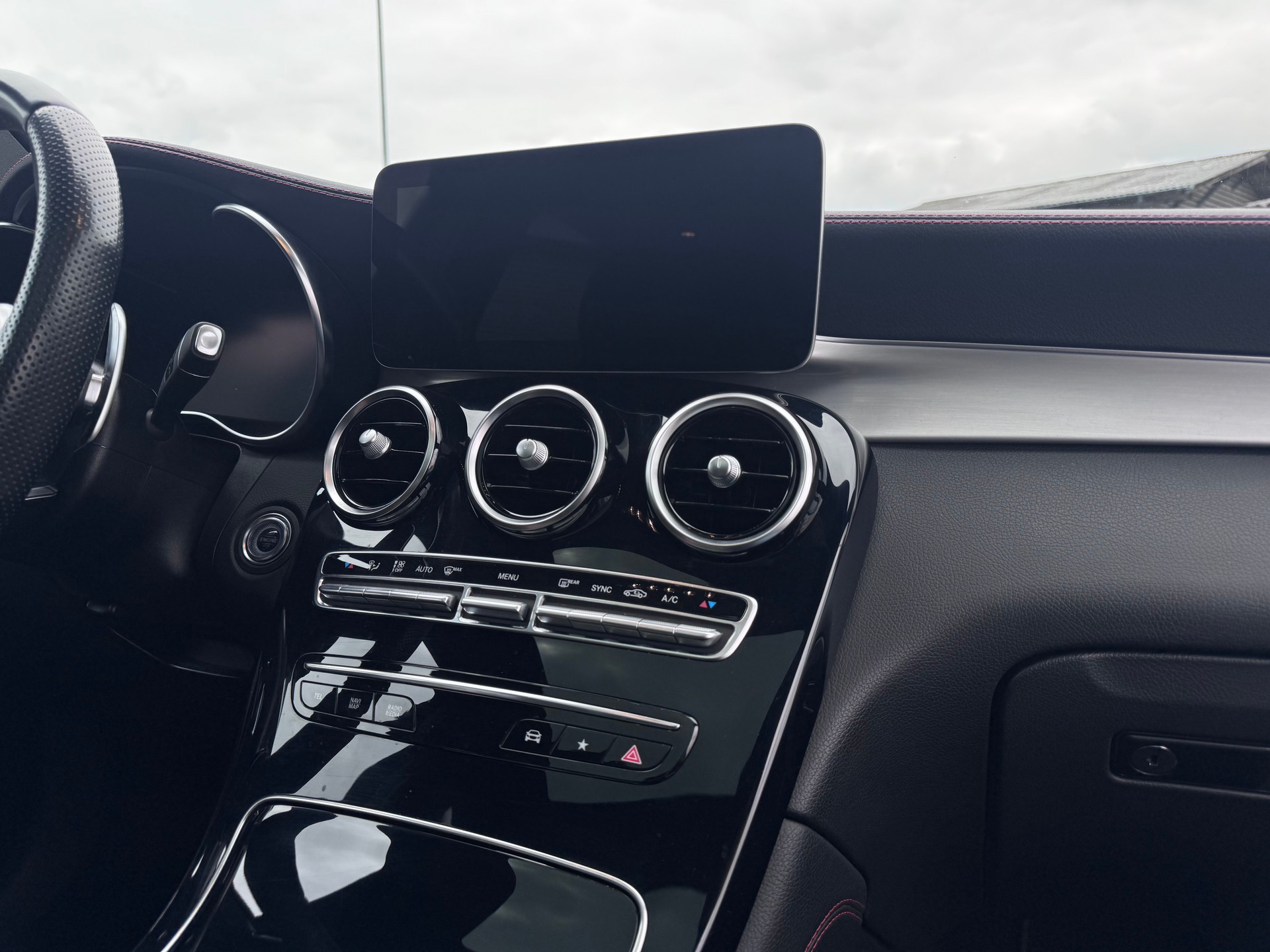 MERCEDES-BENZ GLC 43 AMG 4Matic 9G-Tronic-image-14