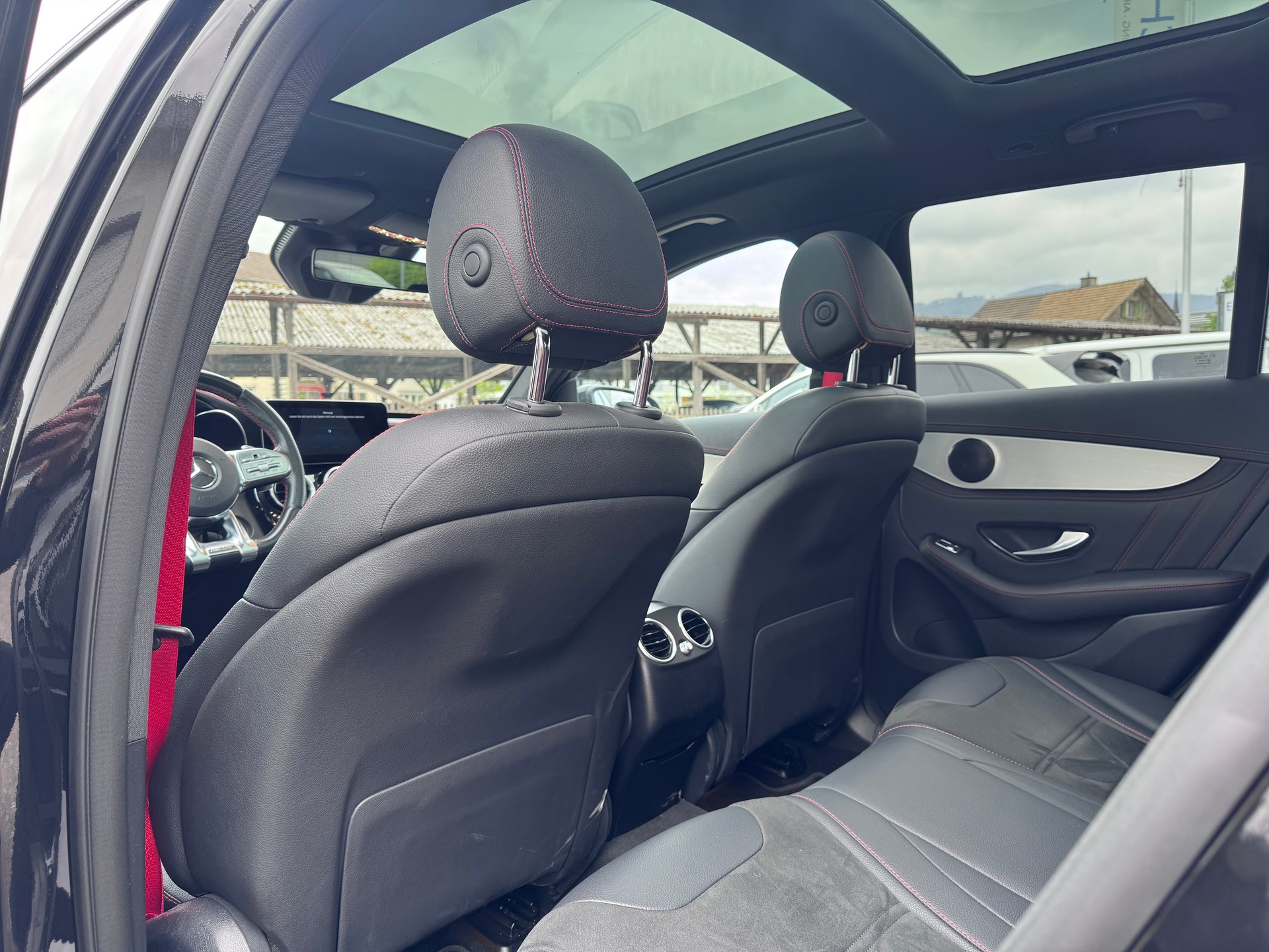 MERCEDES-BENZ GLC 43 AMG 4Matic 9G-Tronic-image-12