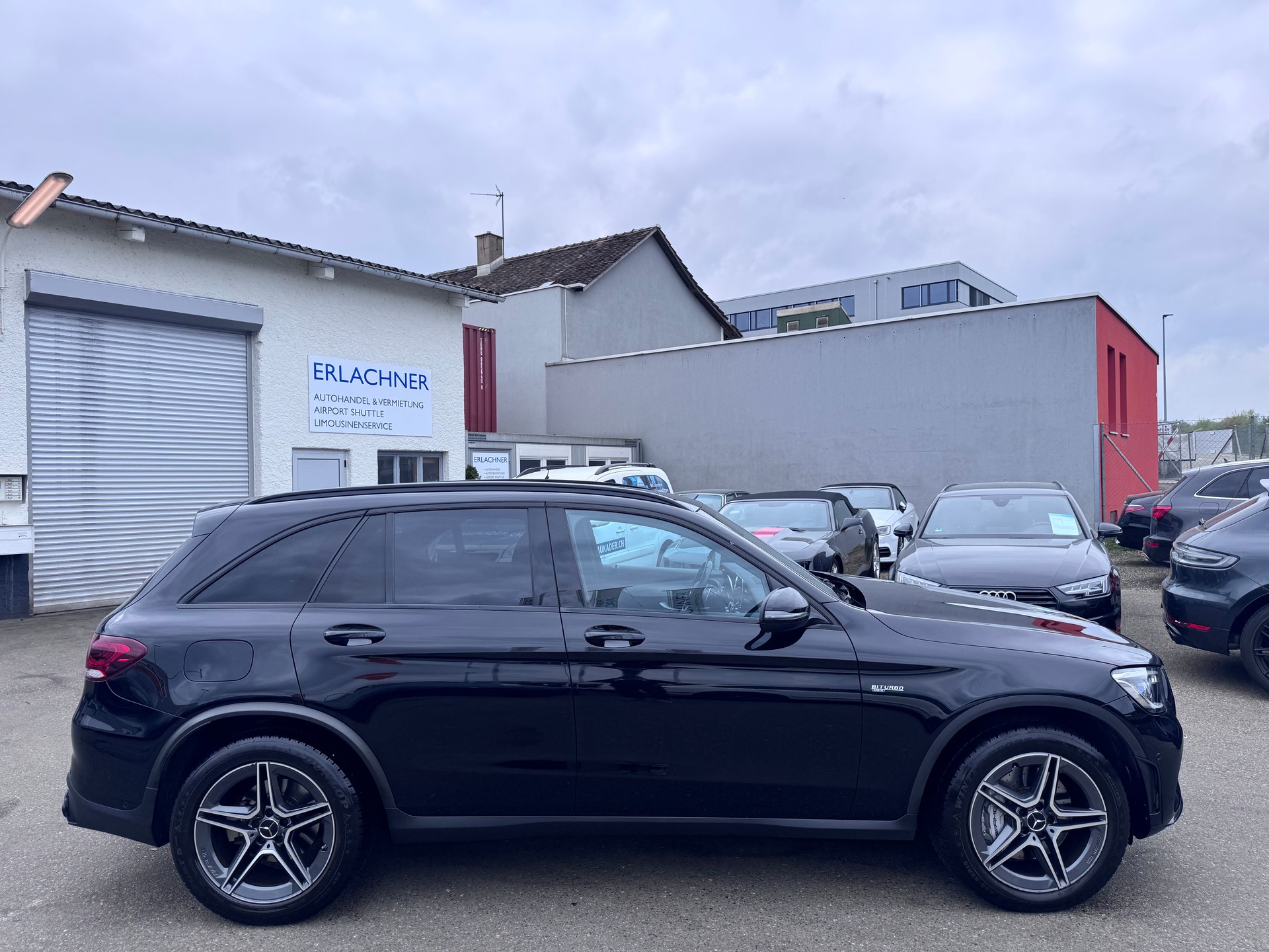 MERCEDES-BENZ GLC 43 AMG 4Matic 9G-Tronic-image-5