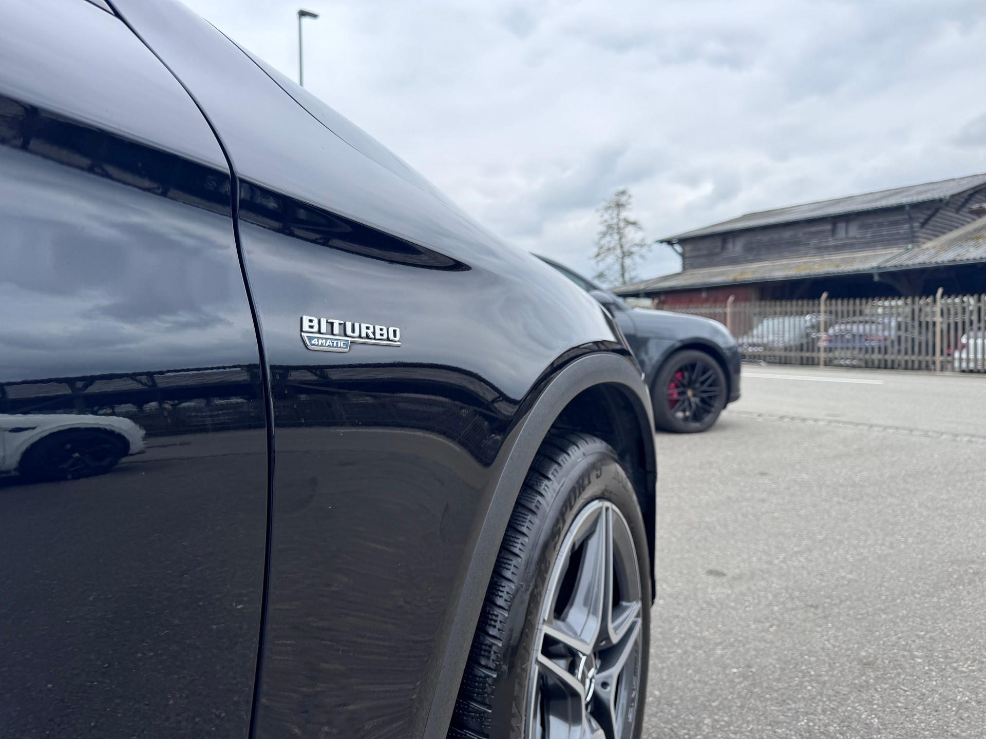 MERCEDES-BENZ GLC 43 AMG 4Matic 9G-Tronic-image-7