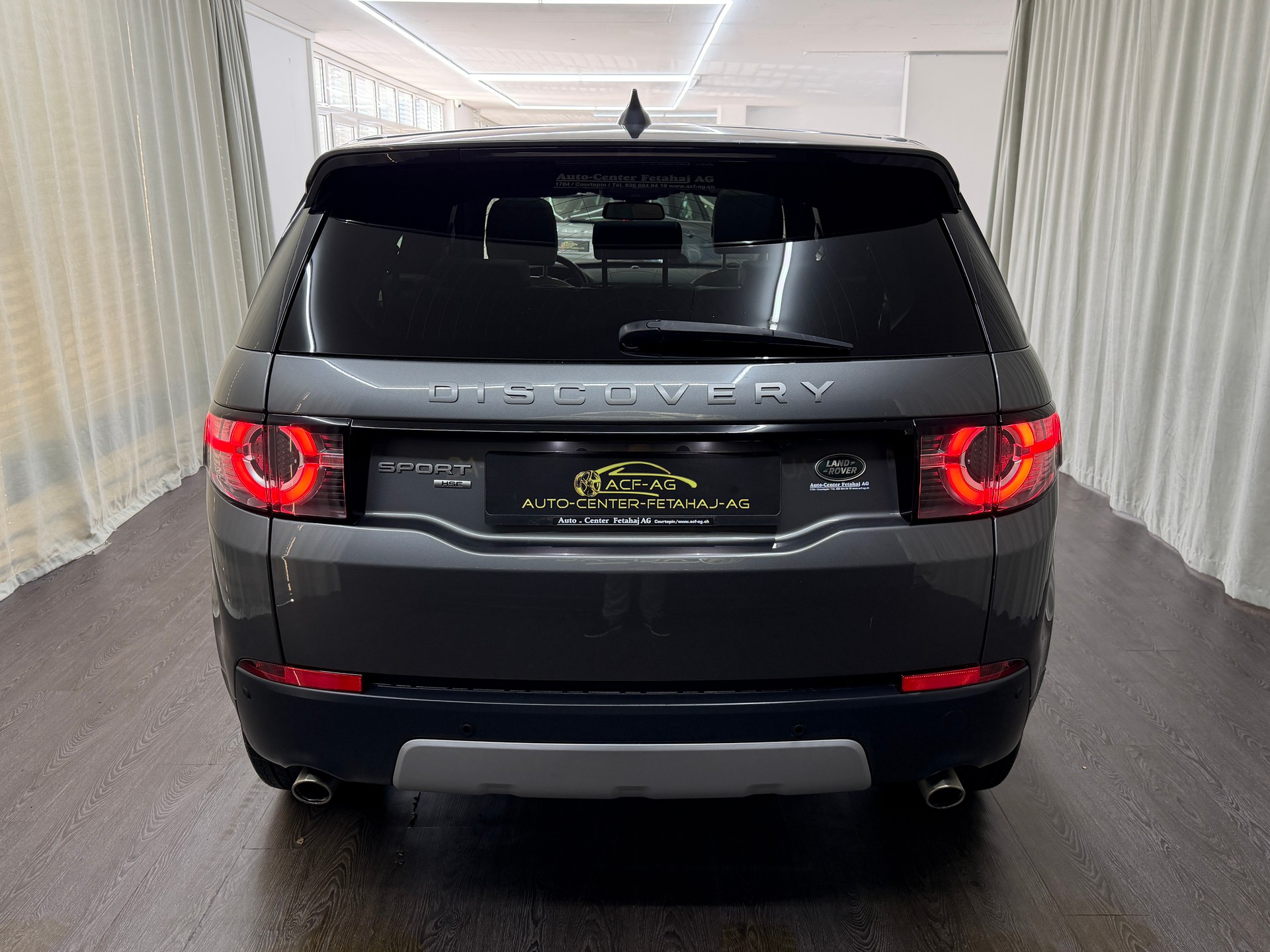 LAND ROVER Discovery Sport 2.0 TD4 HSE AT9-image-4