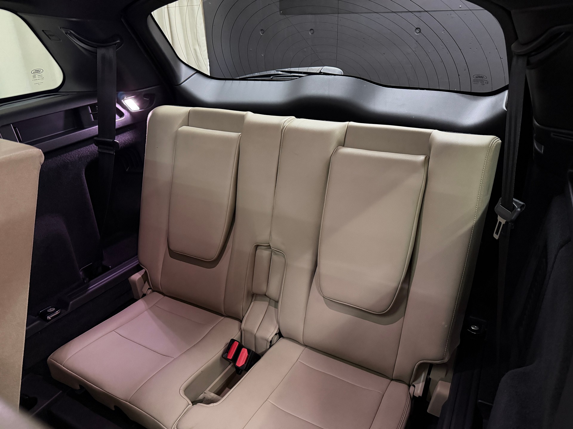 LAND ROVER Discovery Sport 2.0 TD4 HSE AT9-image-8