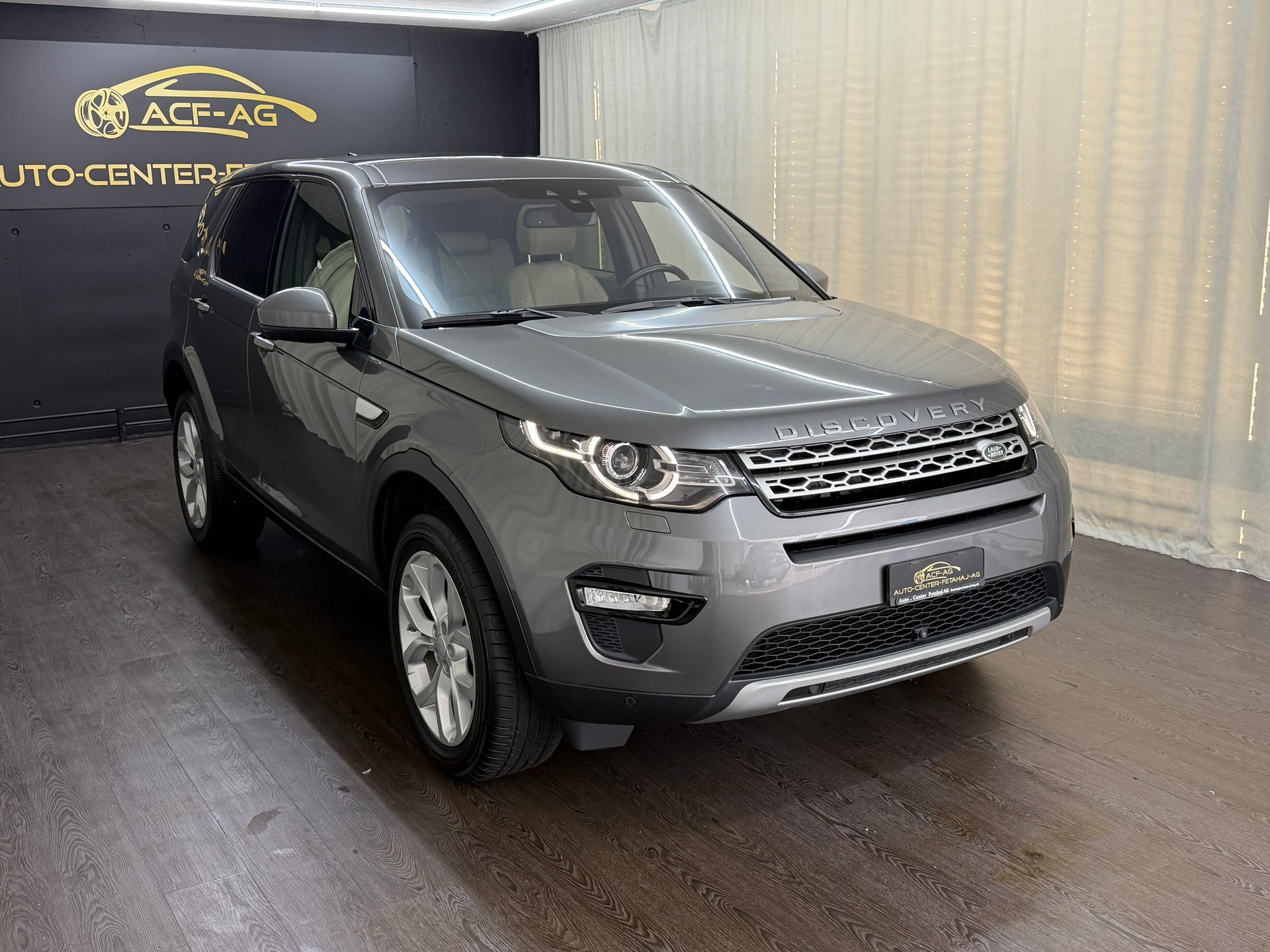 LAND ROVER Discovery Sport 2.0 TD4 HSE AT9-image-2