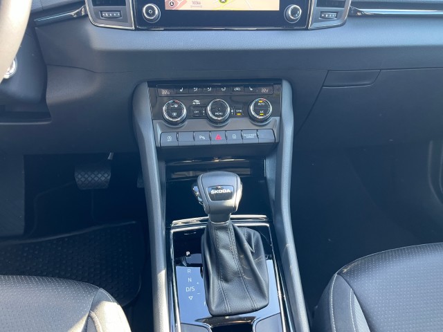 SKODA Karoq 1.5 TSI Tour DSG-image-14