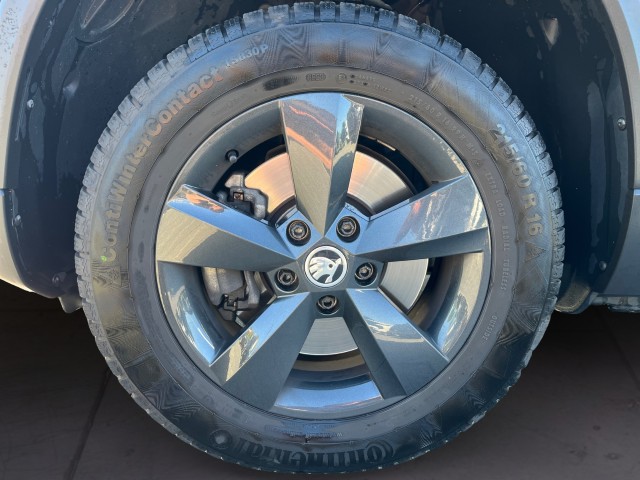 SKODA Karoq 1.5 TSI Tour DSG-image-8
