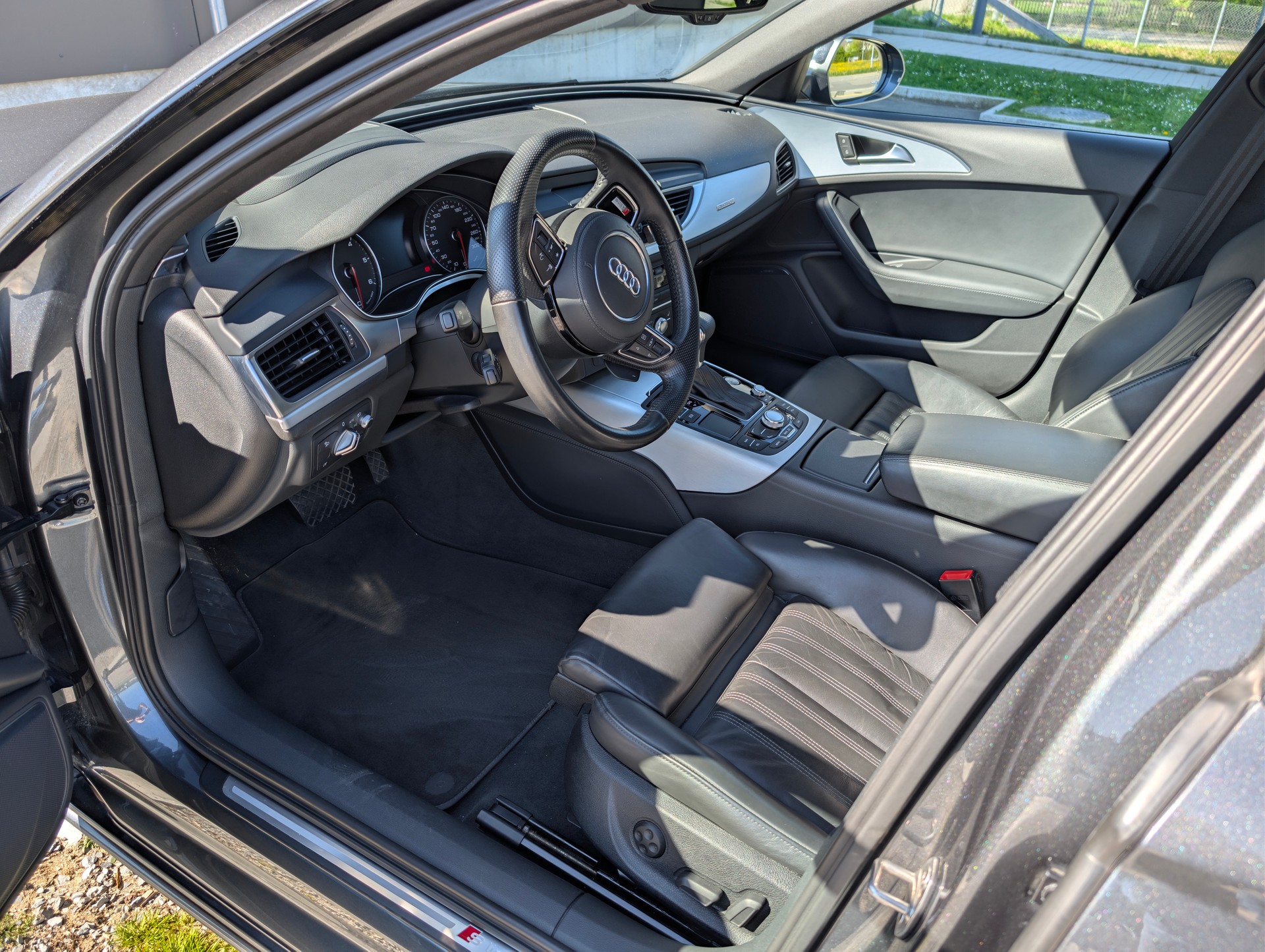 AUDI A6 Avant 3.0 BiTDI V6 quattro tiptronic-image-3