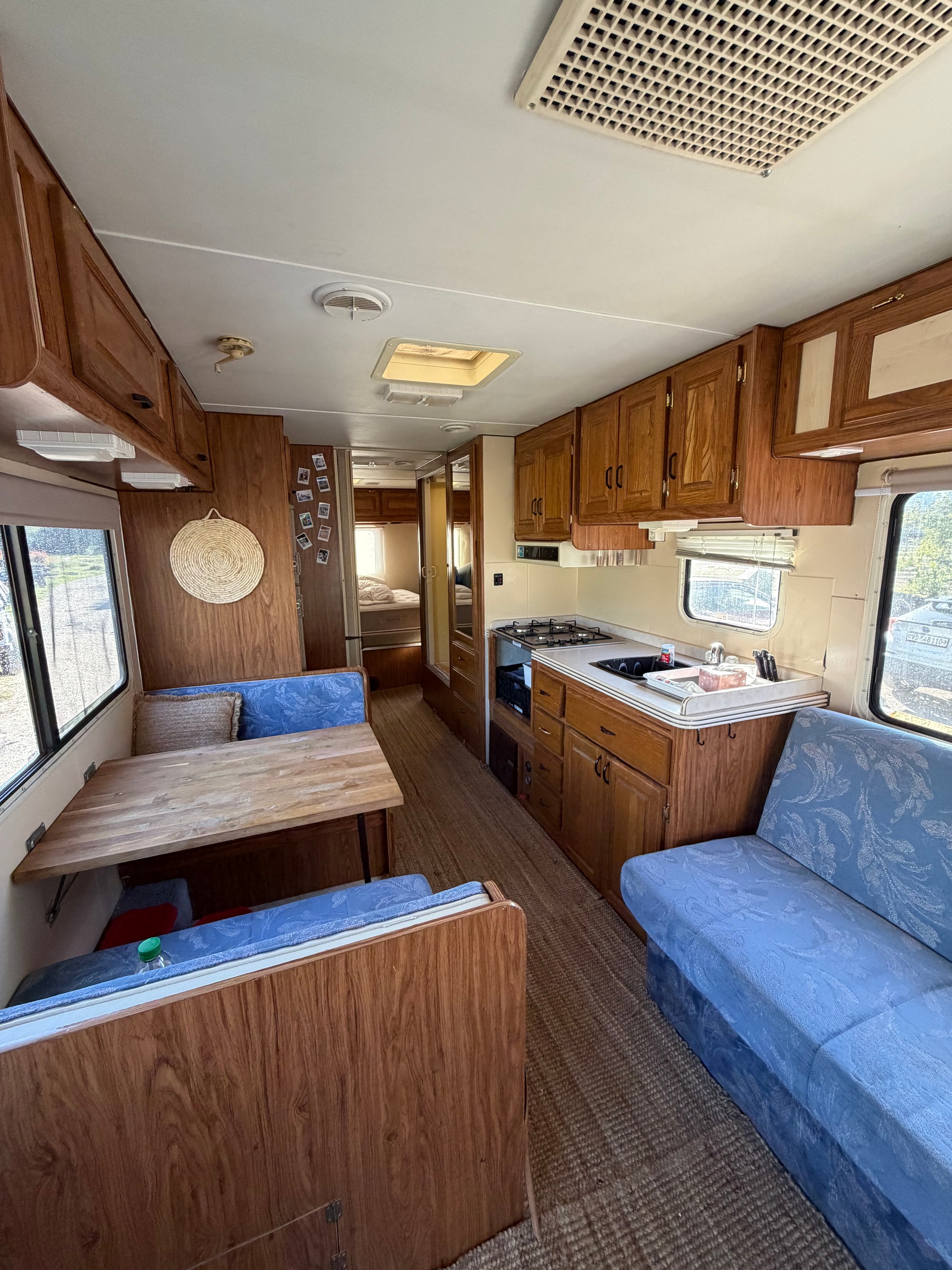 FORD Econoline-image-1