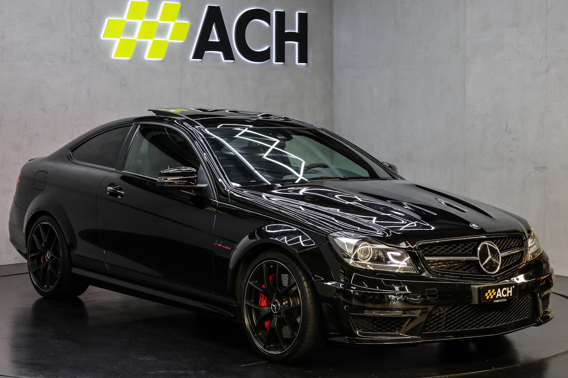 MERCEDES-BENZ C 63 V8 AMG Coupé Edition 507-image-0