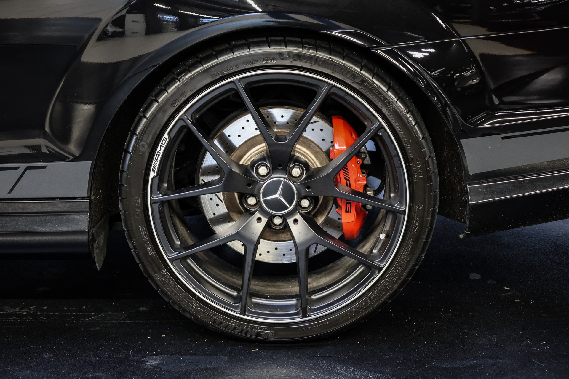 MERCEDES-BENZ C 63 V8 AMG Coupé Edition 507-image-11