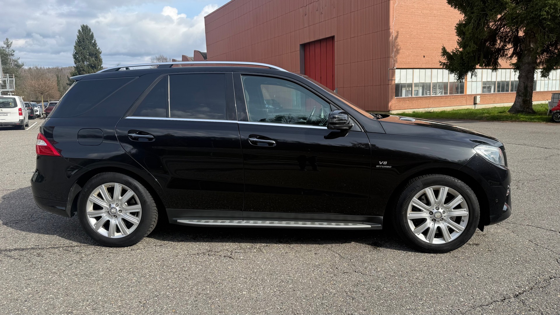 MERCEDES-BENZ ML 500 Executive 4Matic 7G-Tronic-image-4