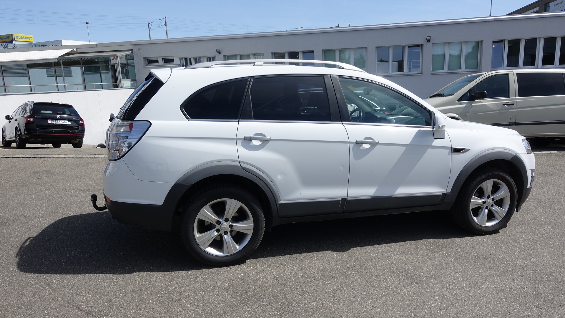 CHEVROLET Captiva 3.0 V6 LTZ 4WD Automatic-image-2