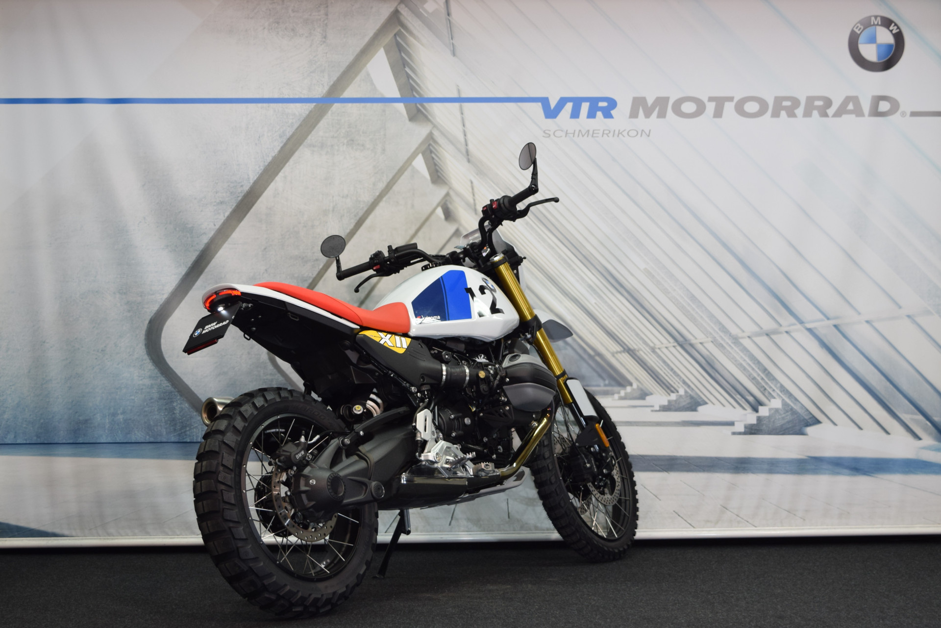 BMW R 12 G/S inkl. Remus & Kurzheck-showroom-element-2