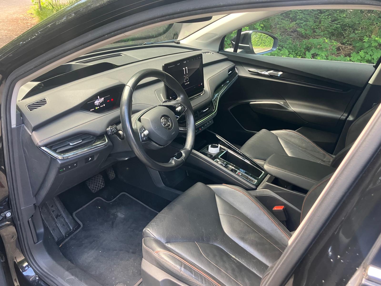 SKODA Enyaq iV 80x-image-2
