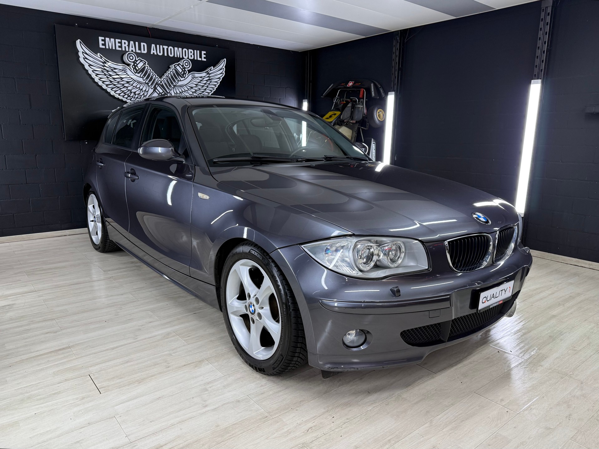 BMW 120i