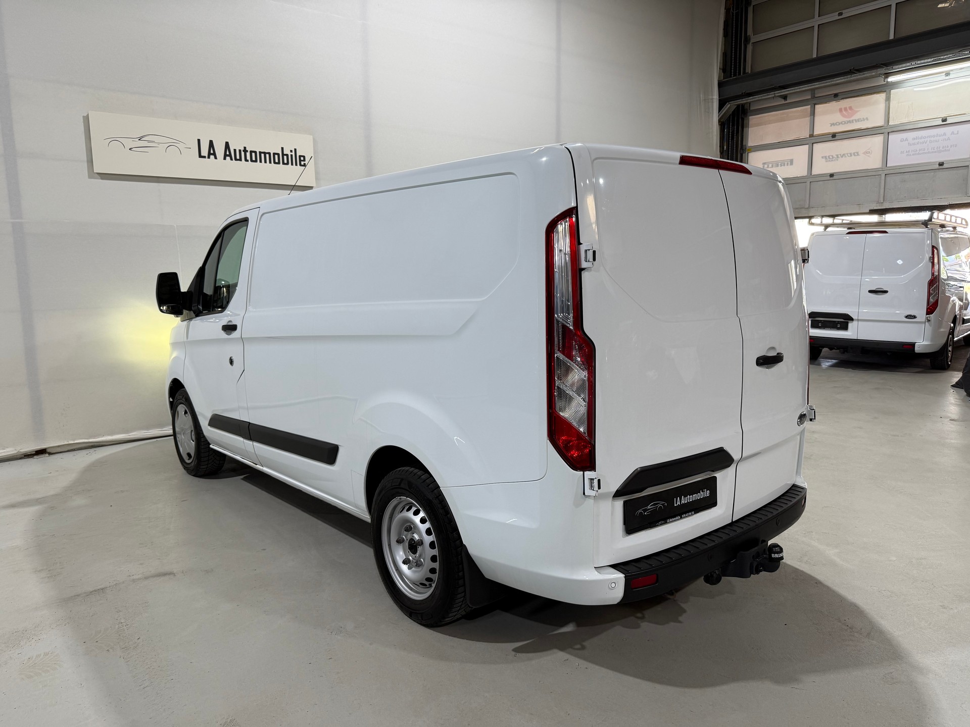 FORD Transit Custom Van 320 L1H1 Trend 3Plätzer (Sortimo)-image-9