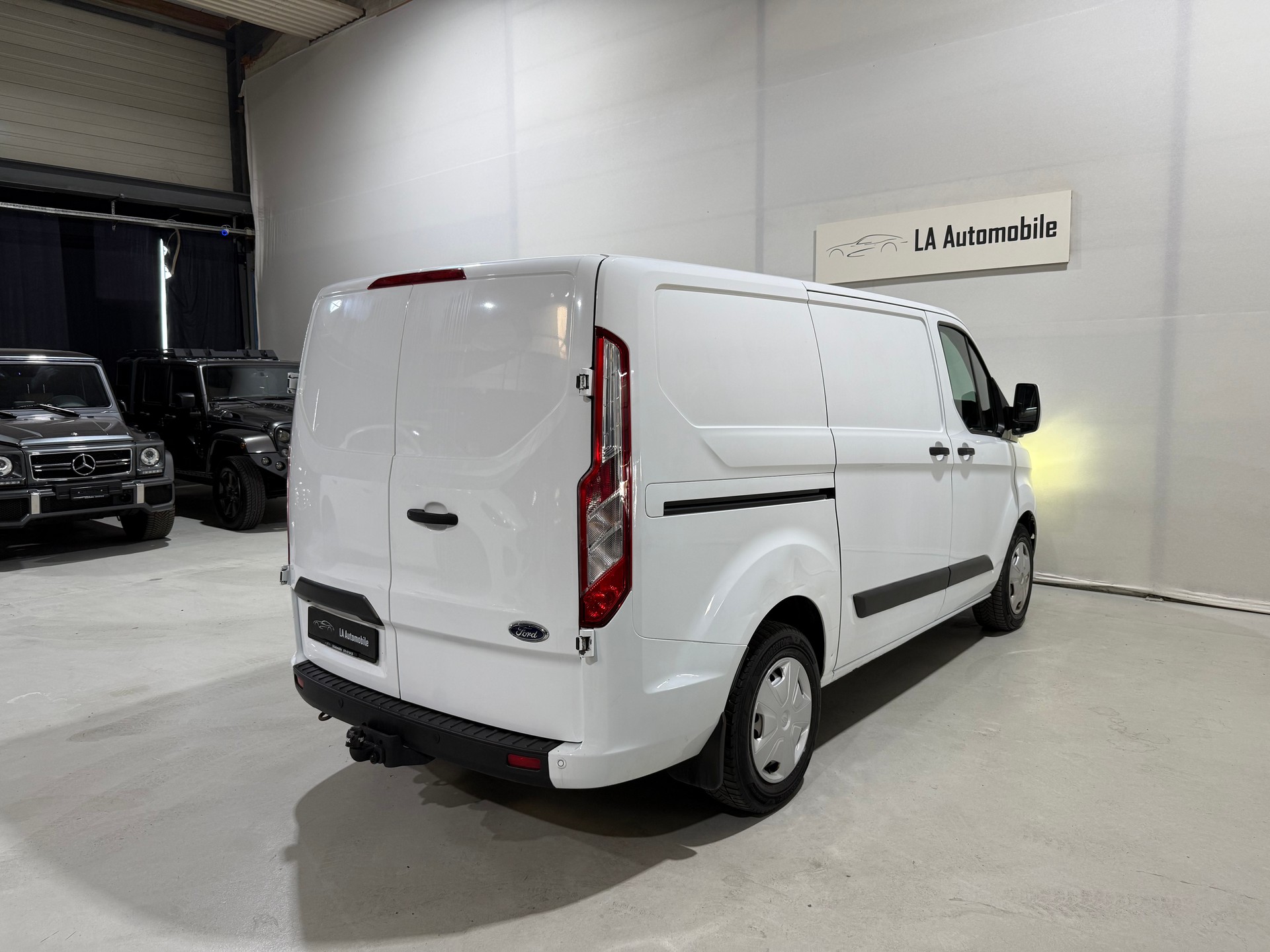 FORD Transit Custom Van 320 L1H1 Trend 3Plätzer (Sortimo)-image-8