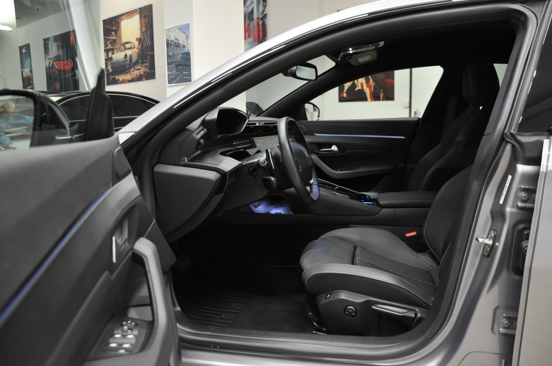 PEUGEOT 508 1.6 PHEV Allure EAT8-image-7