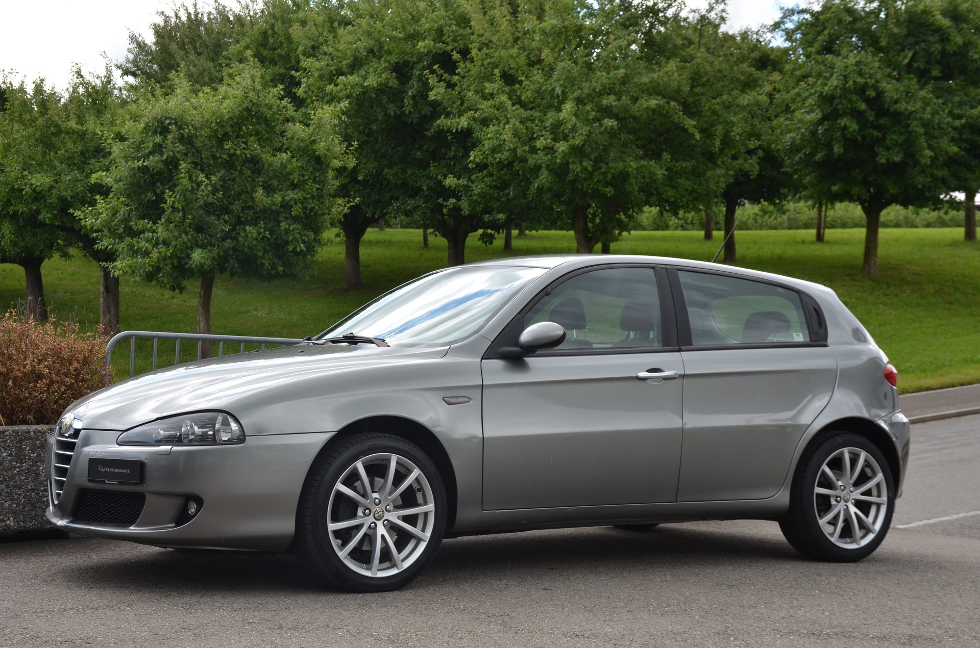 ALFA ROMEO 147 2.0 TS 16V Sport TI-image-4