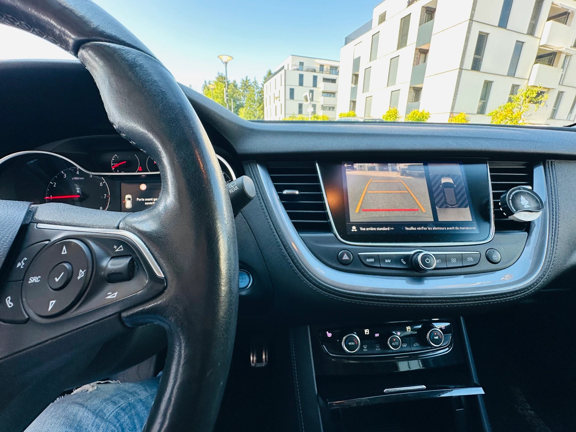 OPEL Grandland X 1.2i TP Excellence-image-10