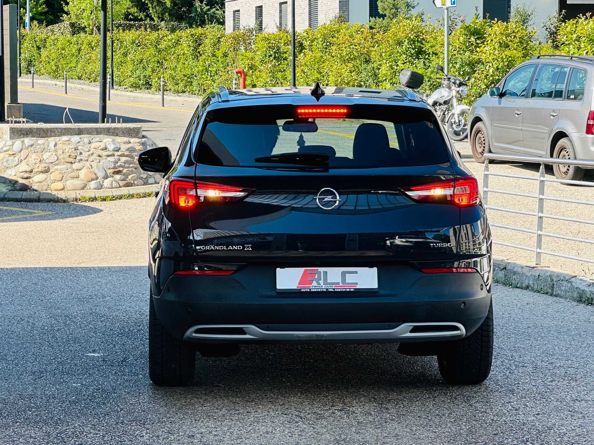 OPEL Grandland X 1.2i TP Excellence-image-8