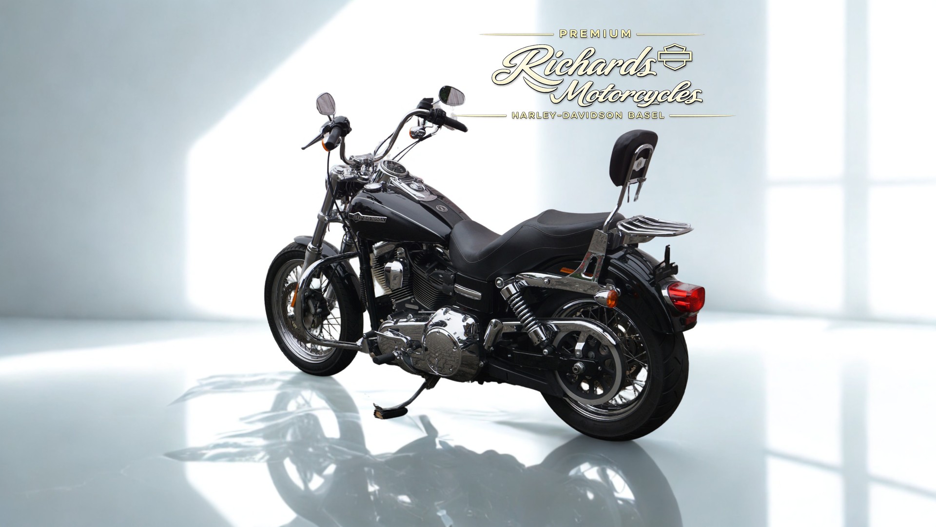 HARLEY-DAVIDSON FXDCI Dyna Super Glide Custom ABS-image-5