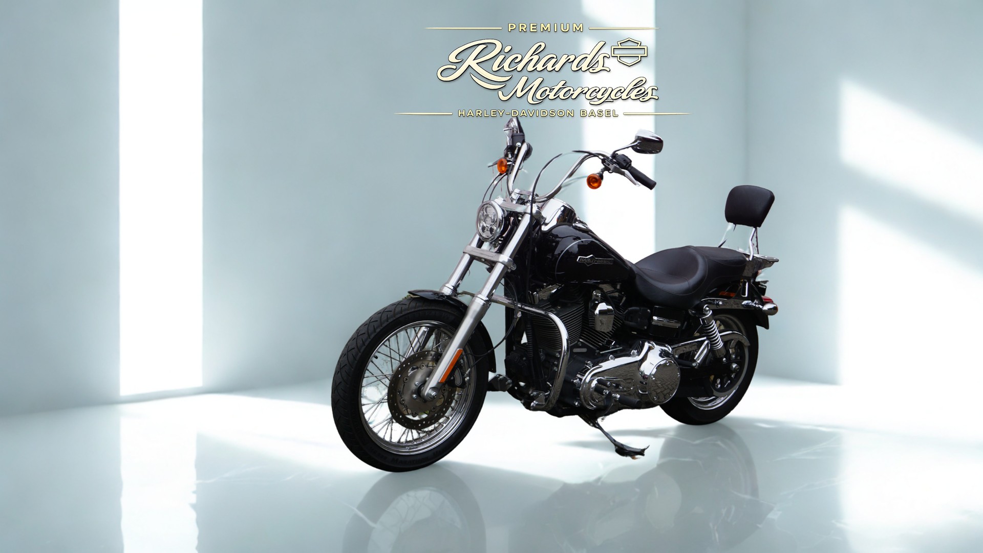 HARLEY-DAVIDSON FXDCI Dyna Super Glide Custom ABS-image-4