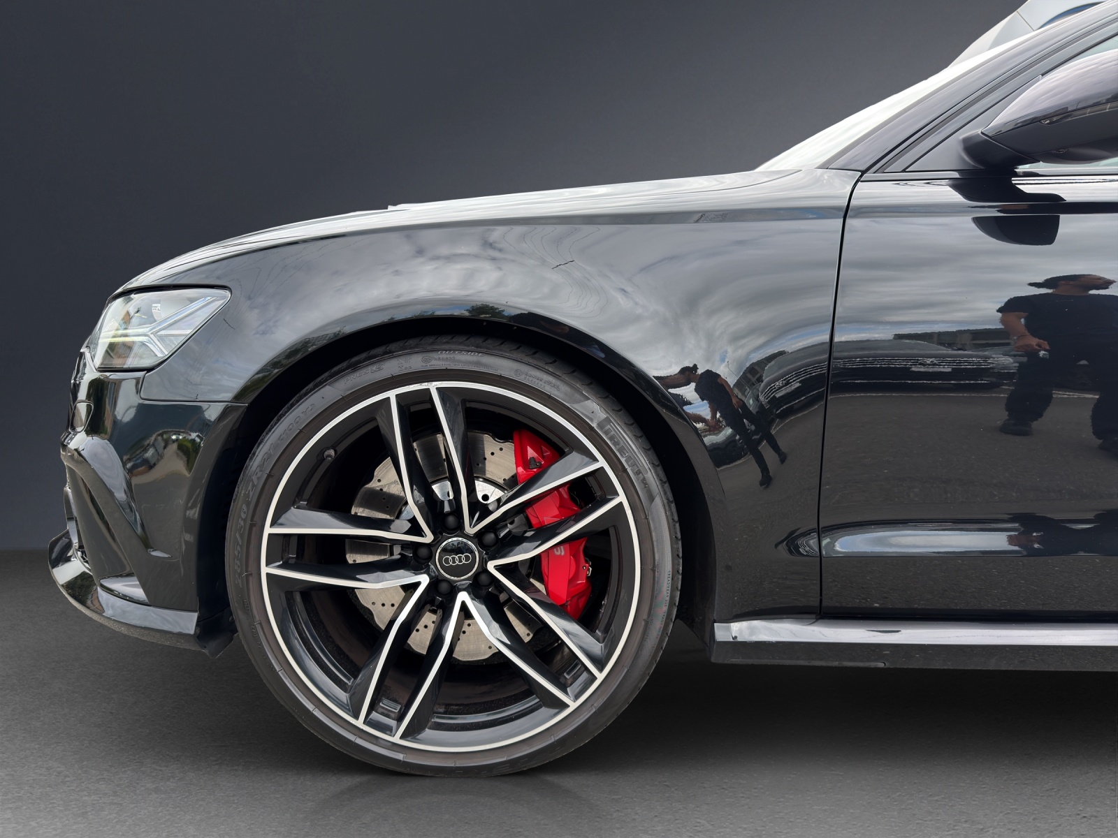 AUDI RS6 Avant 4.0 TFSI V8 performance quattro-image-9