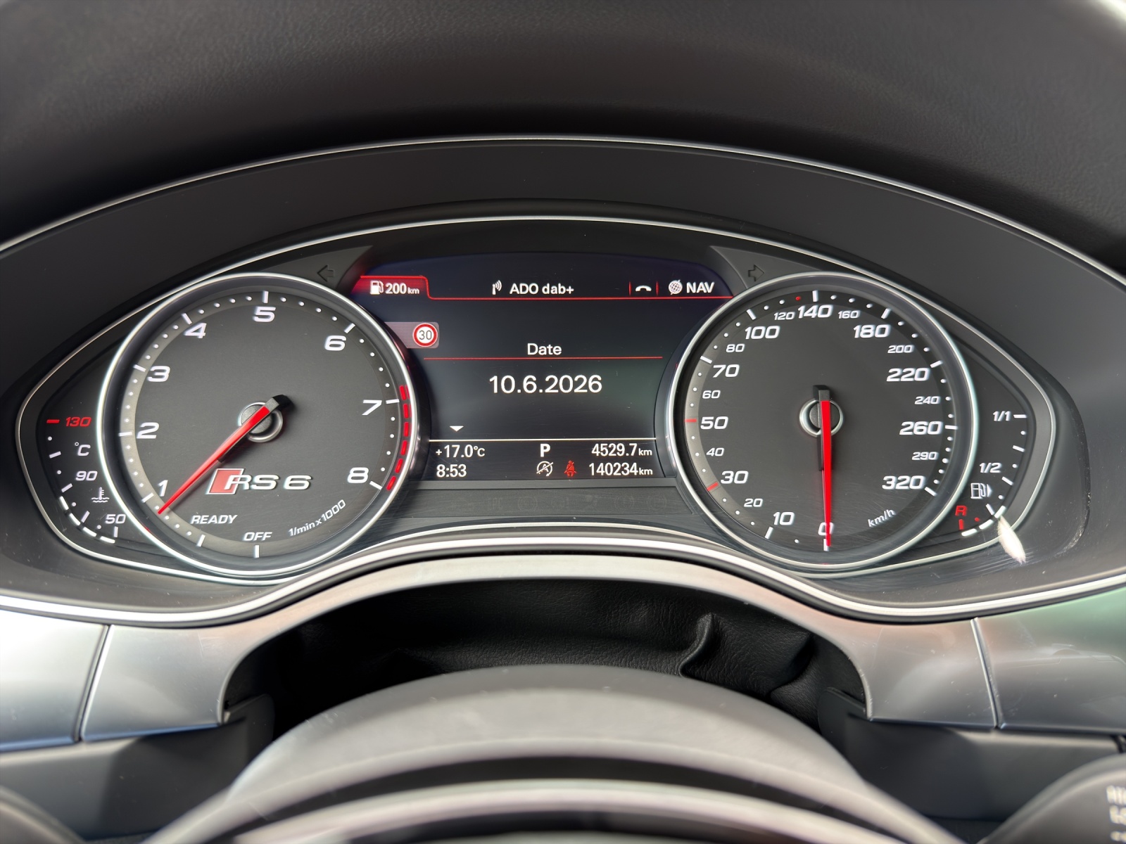 AUDI RS6 Avant 4.0 TFSI V8 performance quattro-image-17