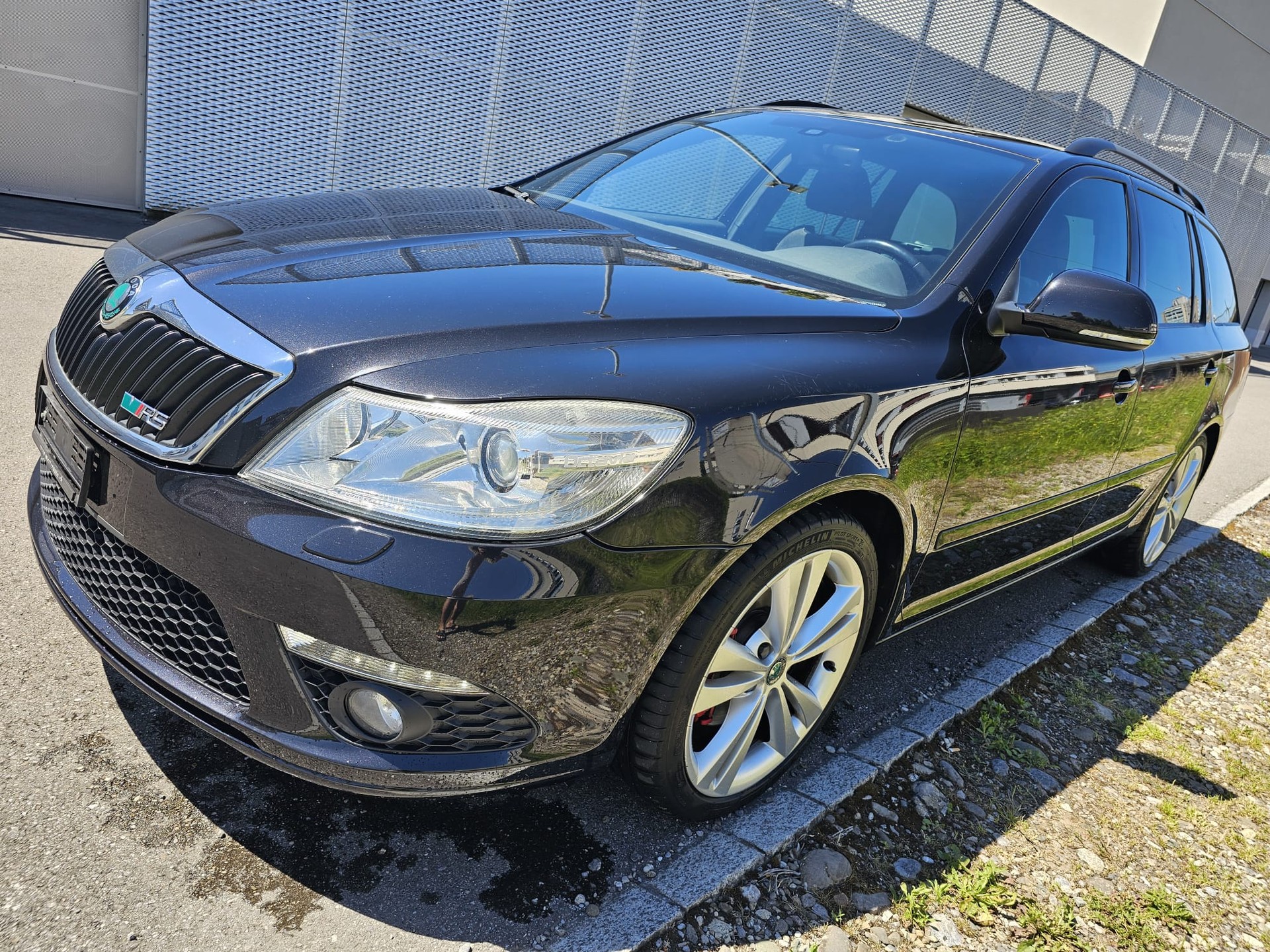 SKODA Octavia Combi 2.0 TSI RS