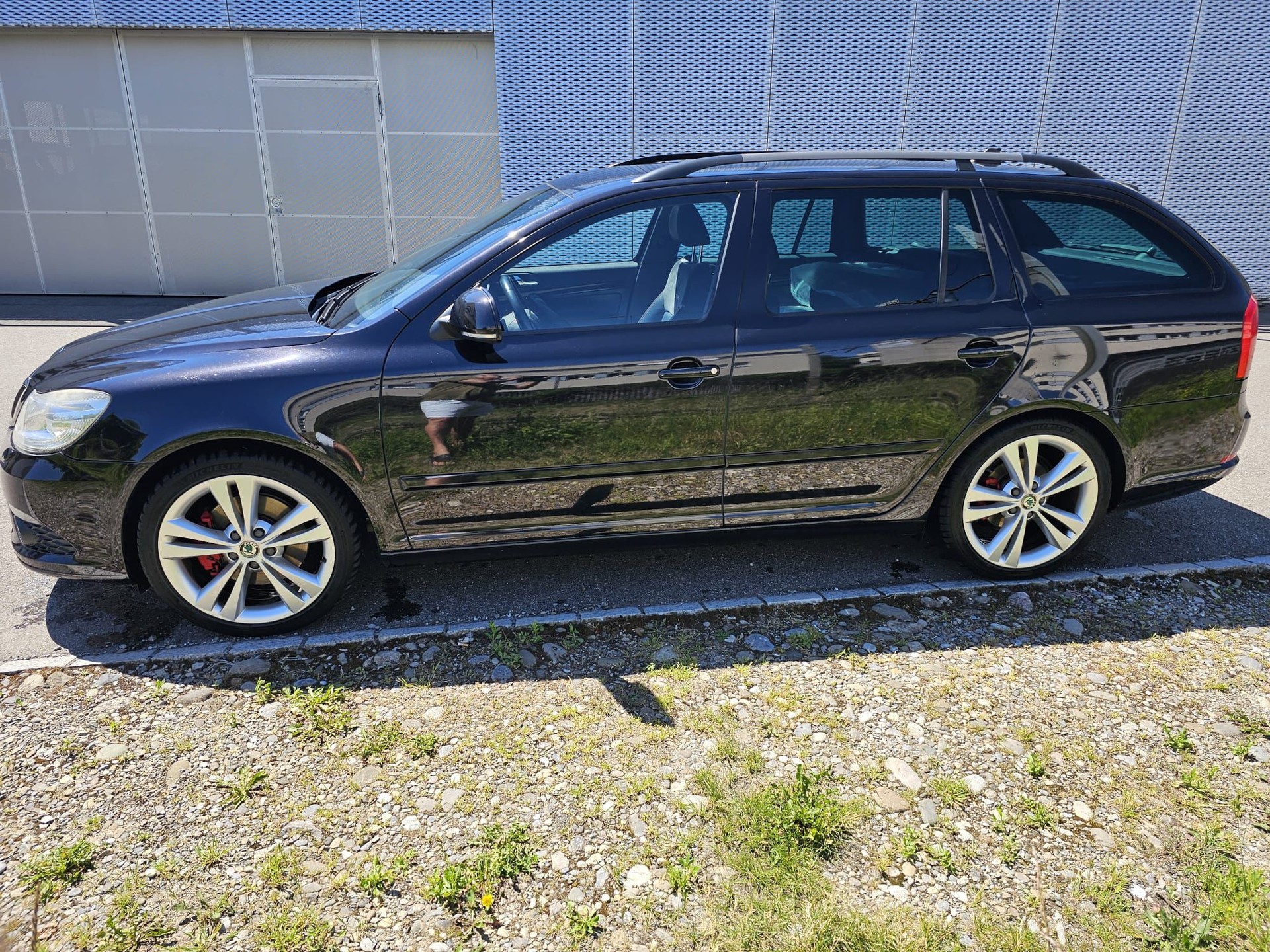 SKODA Octavia Combi 2.0 TSI RS-image-0