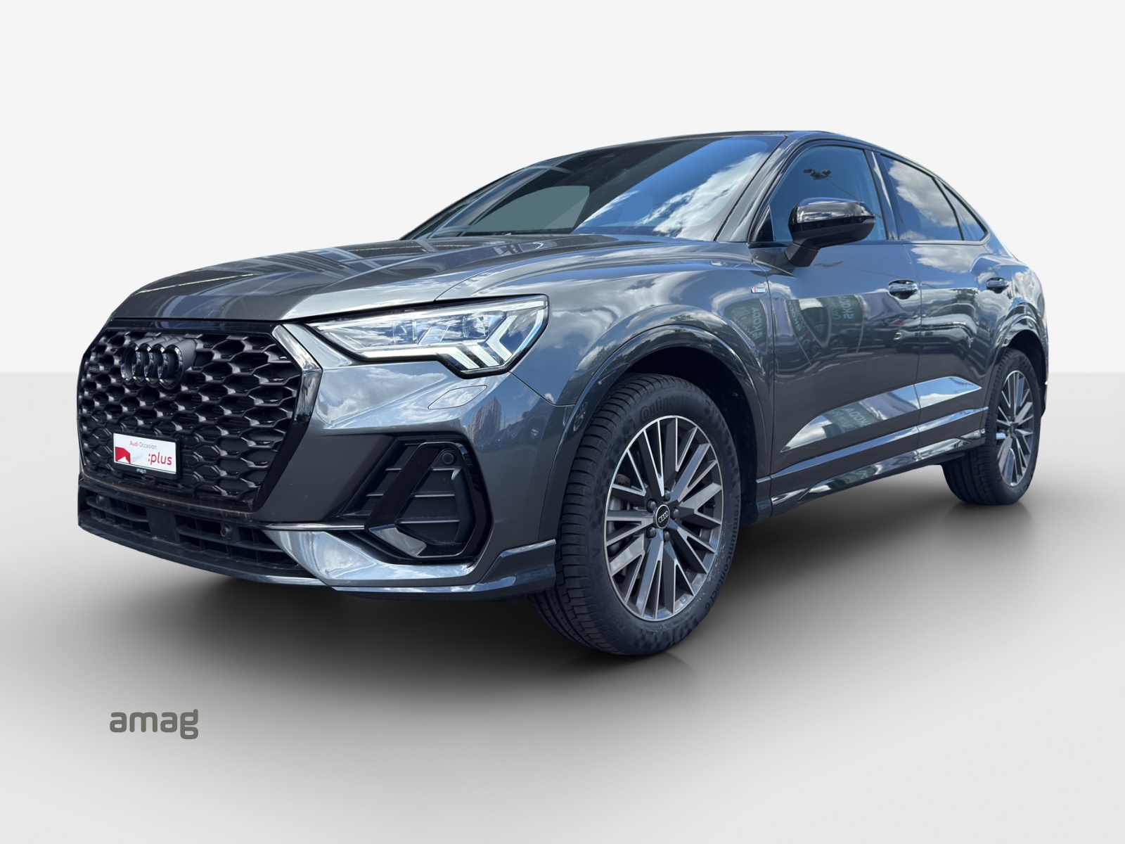 AUDI Q3 Sportback 40 TFSI S line quattro S-tronic-image-0