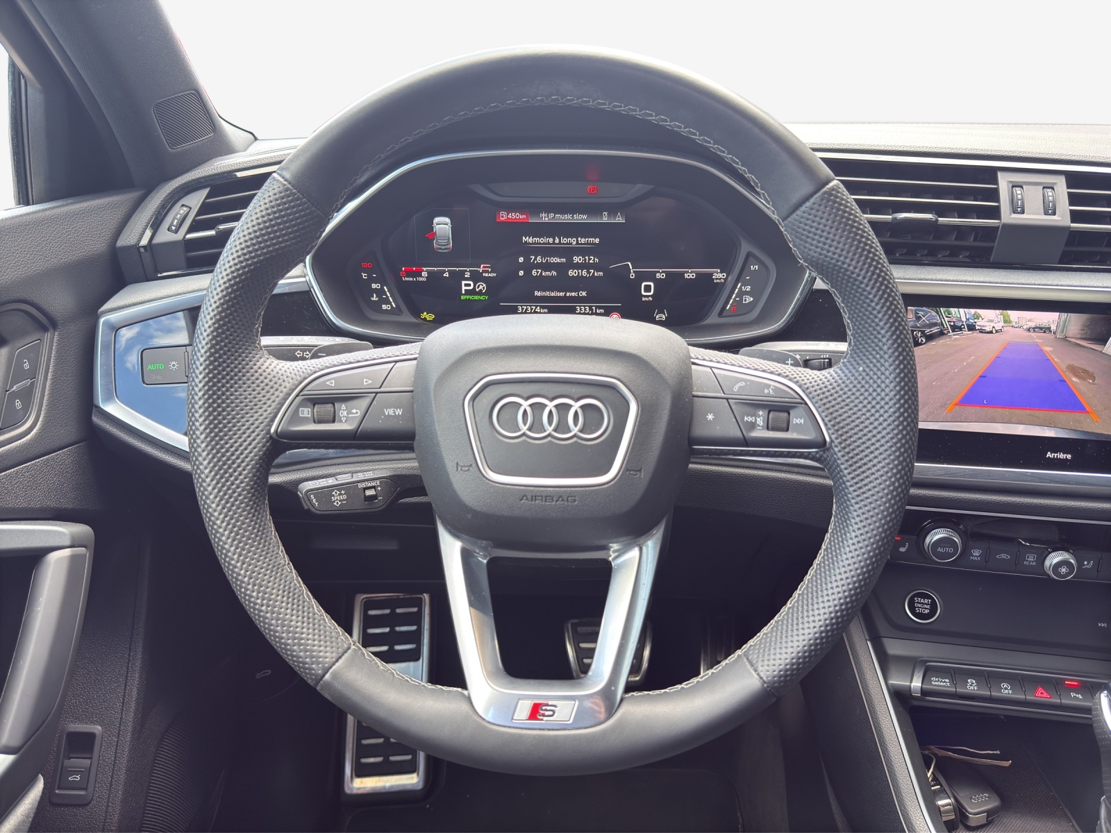 AUDI Q3 Sportback 40 TFSI S line quattro S-tronic-image-9
