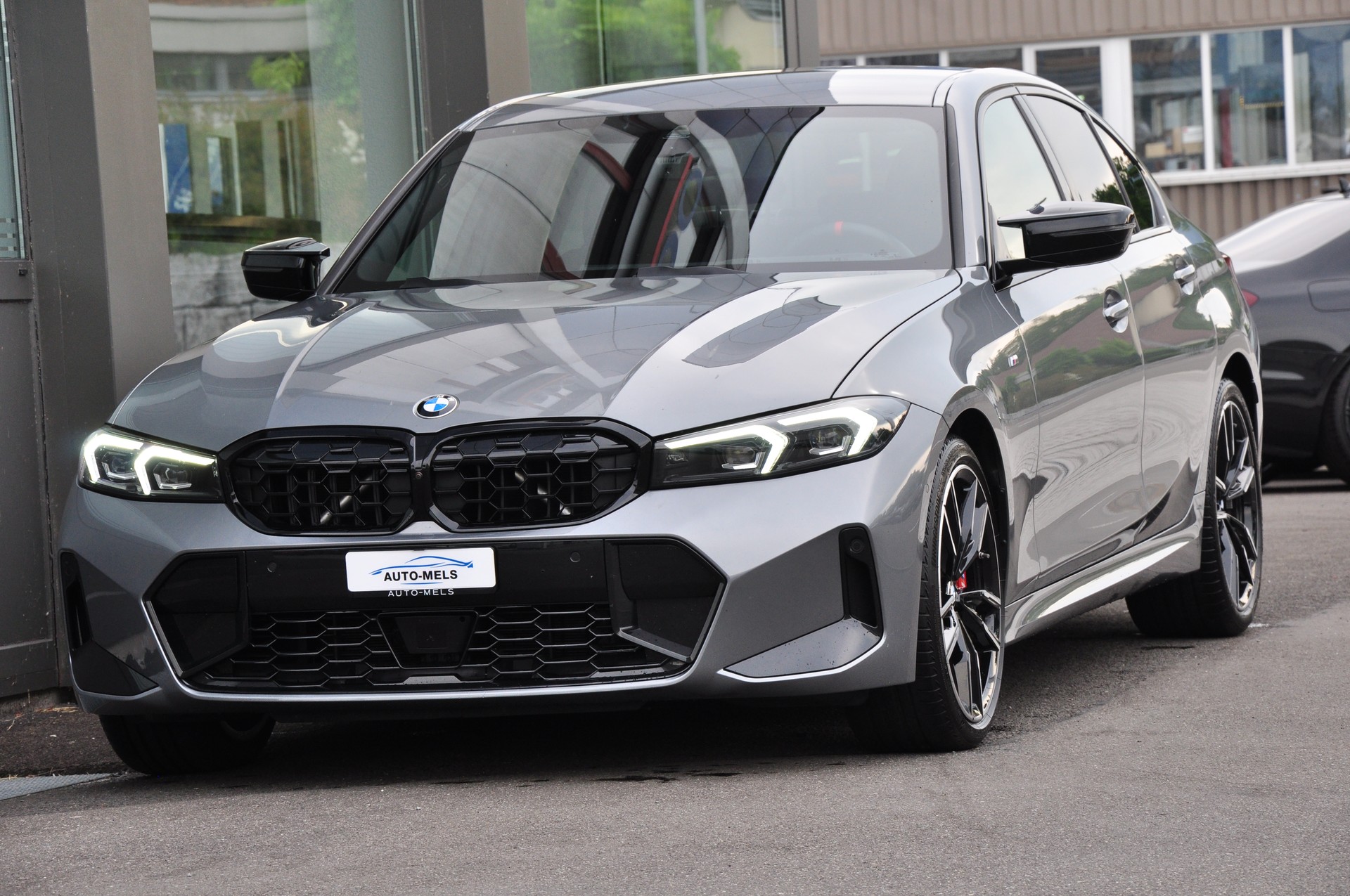 BMW M340i xDrive 48V Steptronic M Sport Pro-showroom-element-3