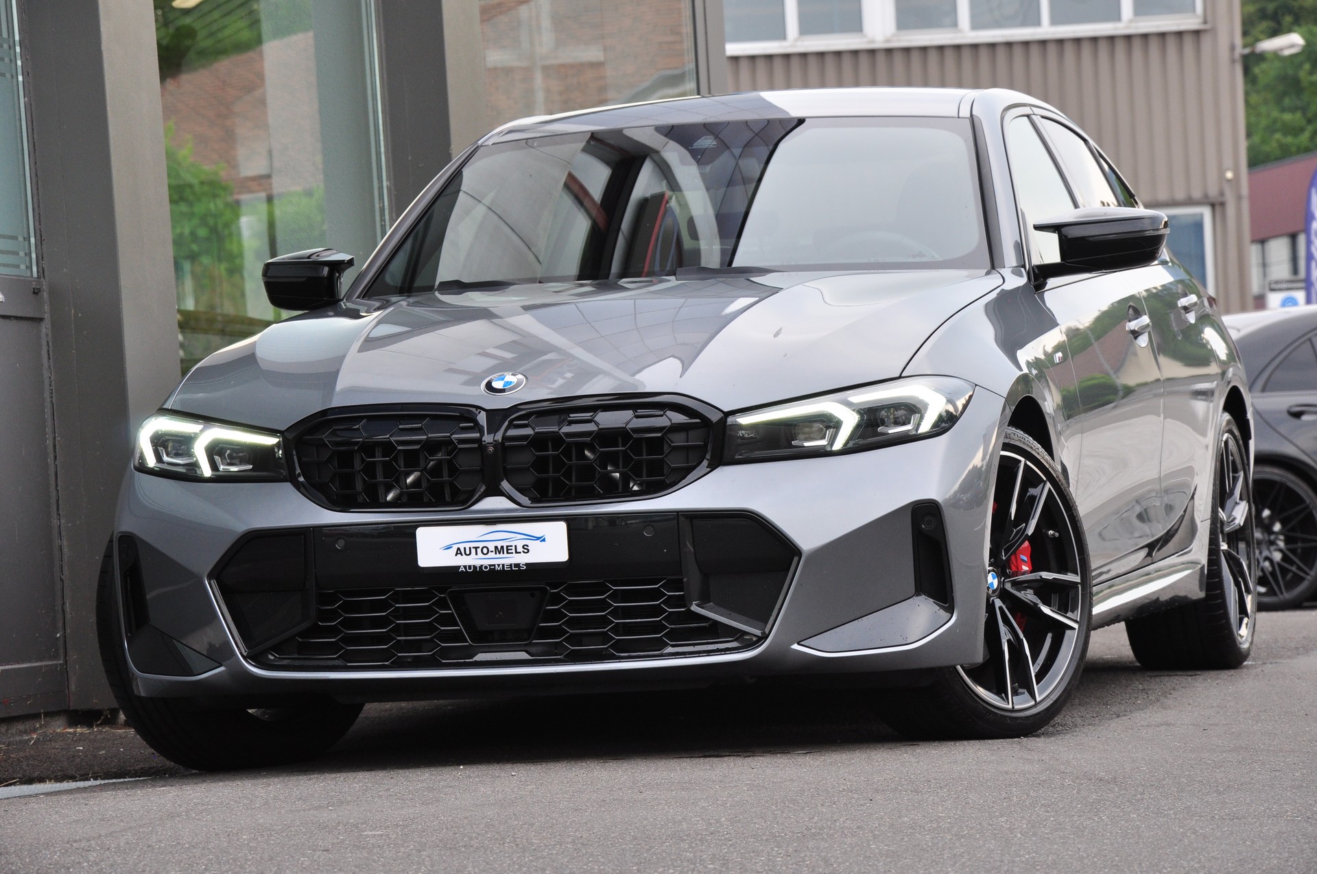 BMW M340i xDrive 48V Steptronic M Sport Pro-showroom-element-1