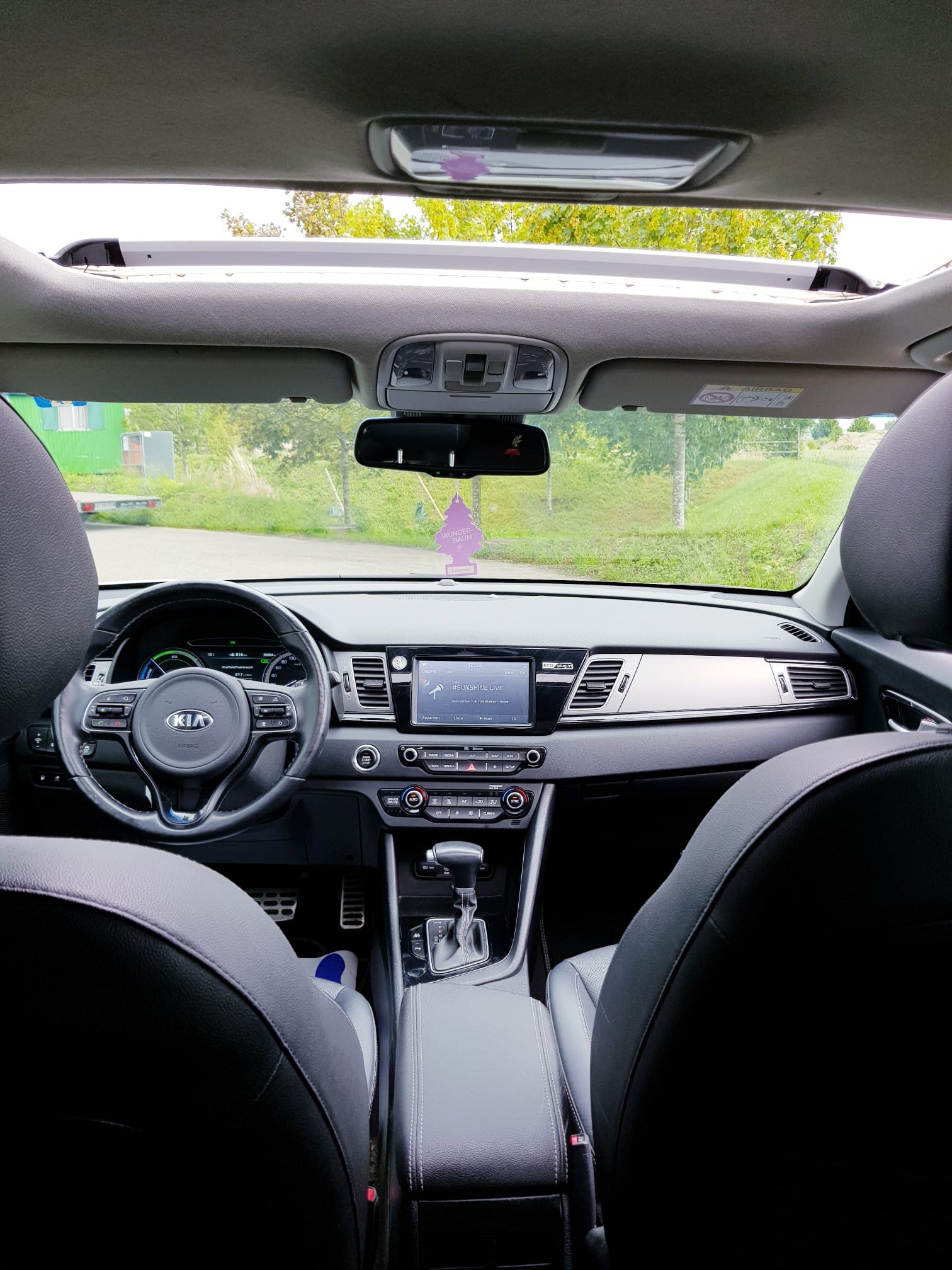 KIA Niro 1.6GDi Plug-in Hybrid DCT-image-12