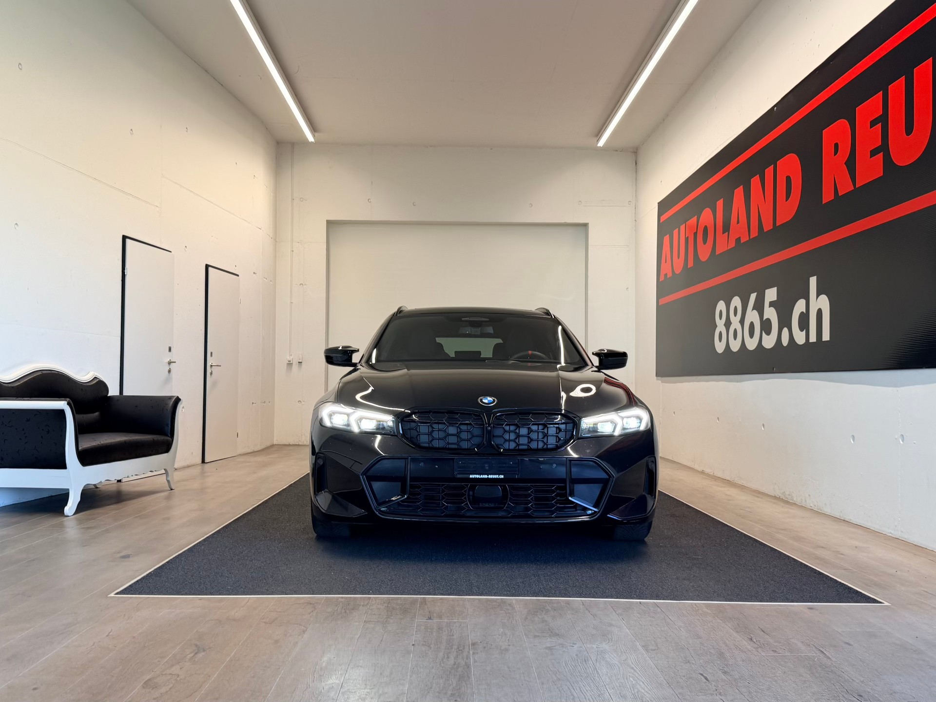 BMW M340i xDrive 48V Touring Steptronic M Sport Pro-image-1