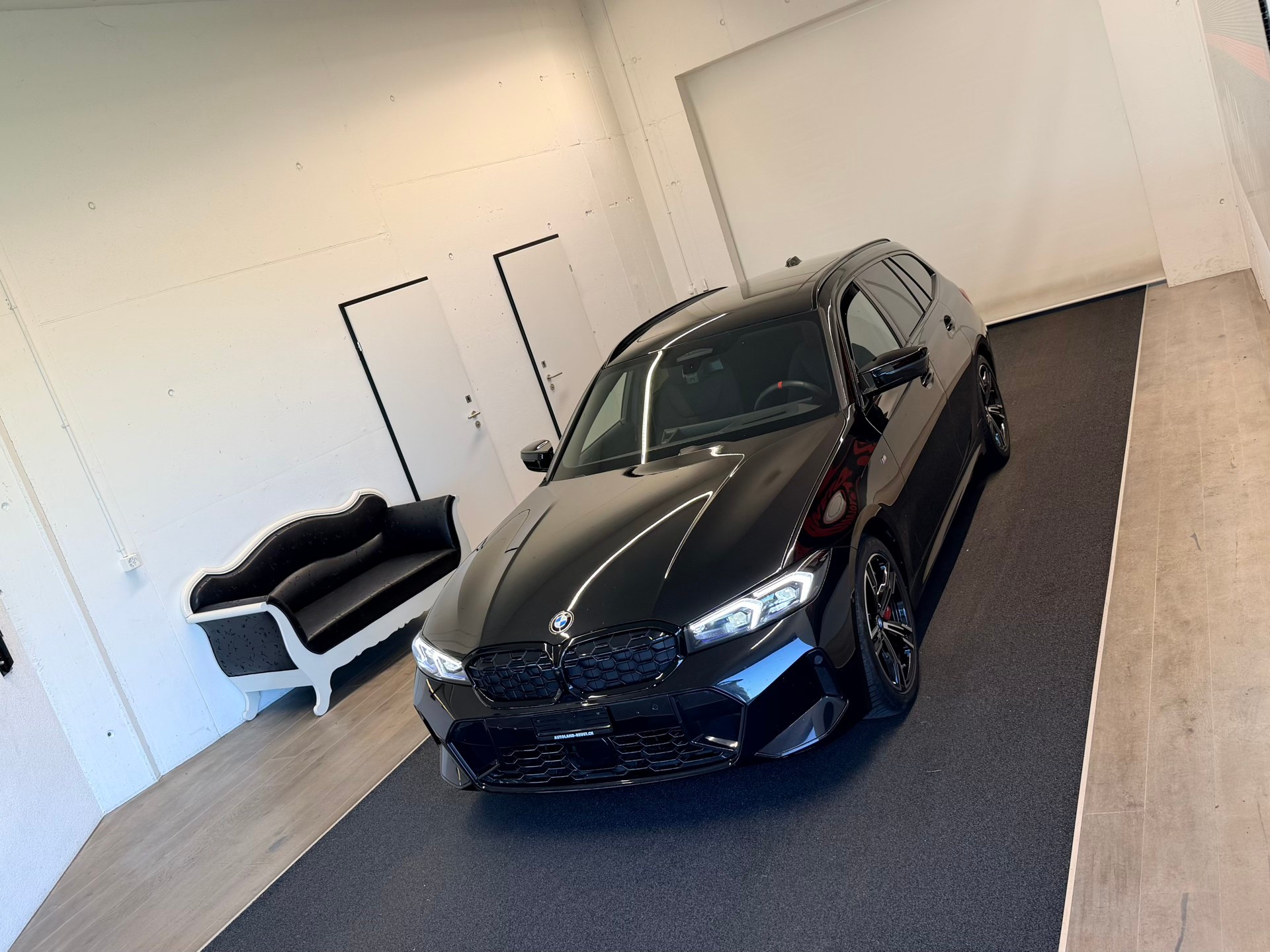BMW M340i xDrive 48V Touring Steptronic M Sport Pro-image-3