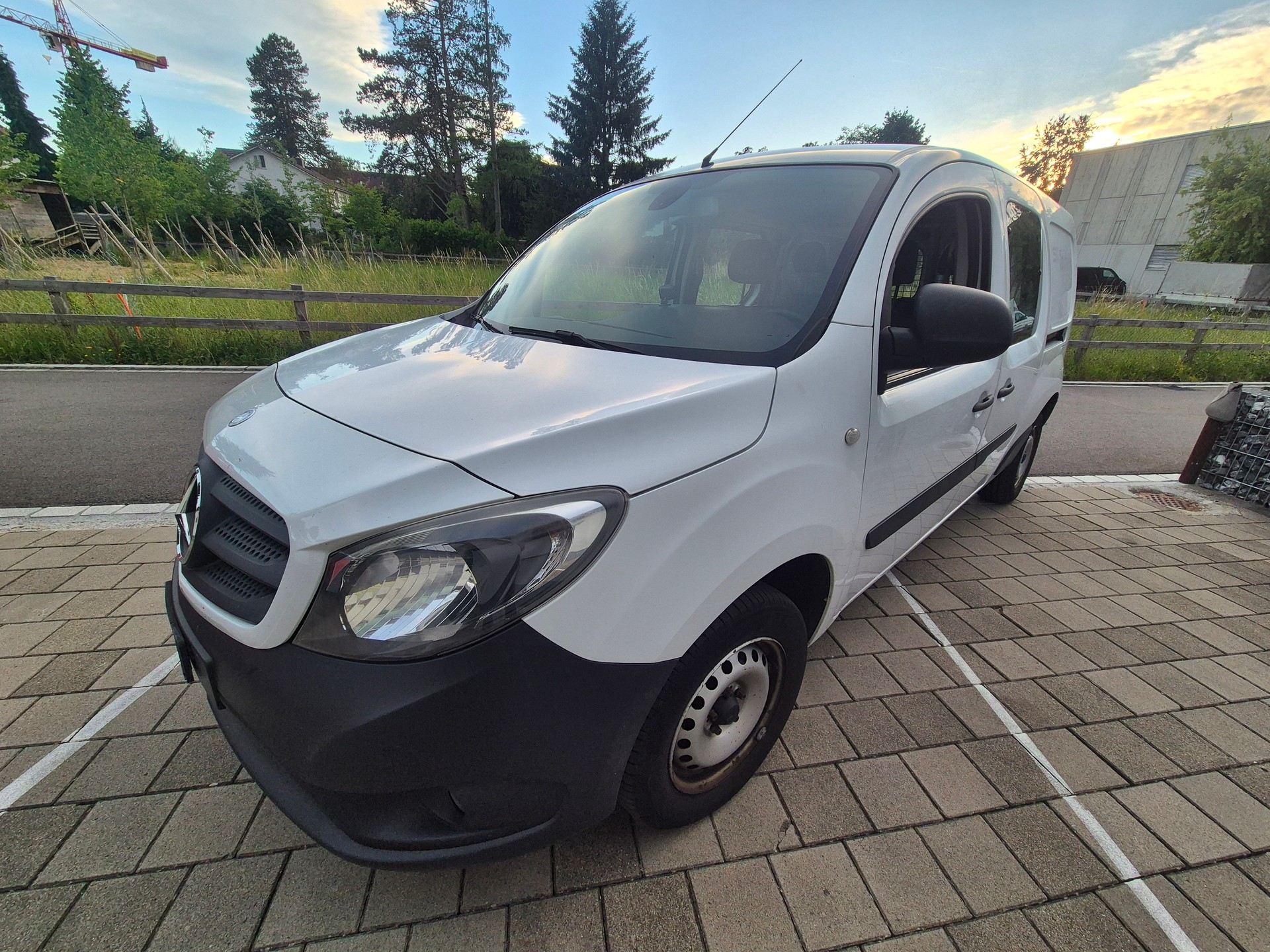 MERCEDES-BENZ Citan 109 CDI EL Mixto Euro 6-image-1