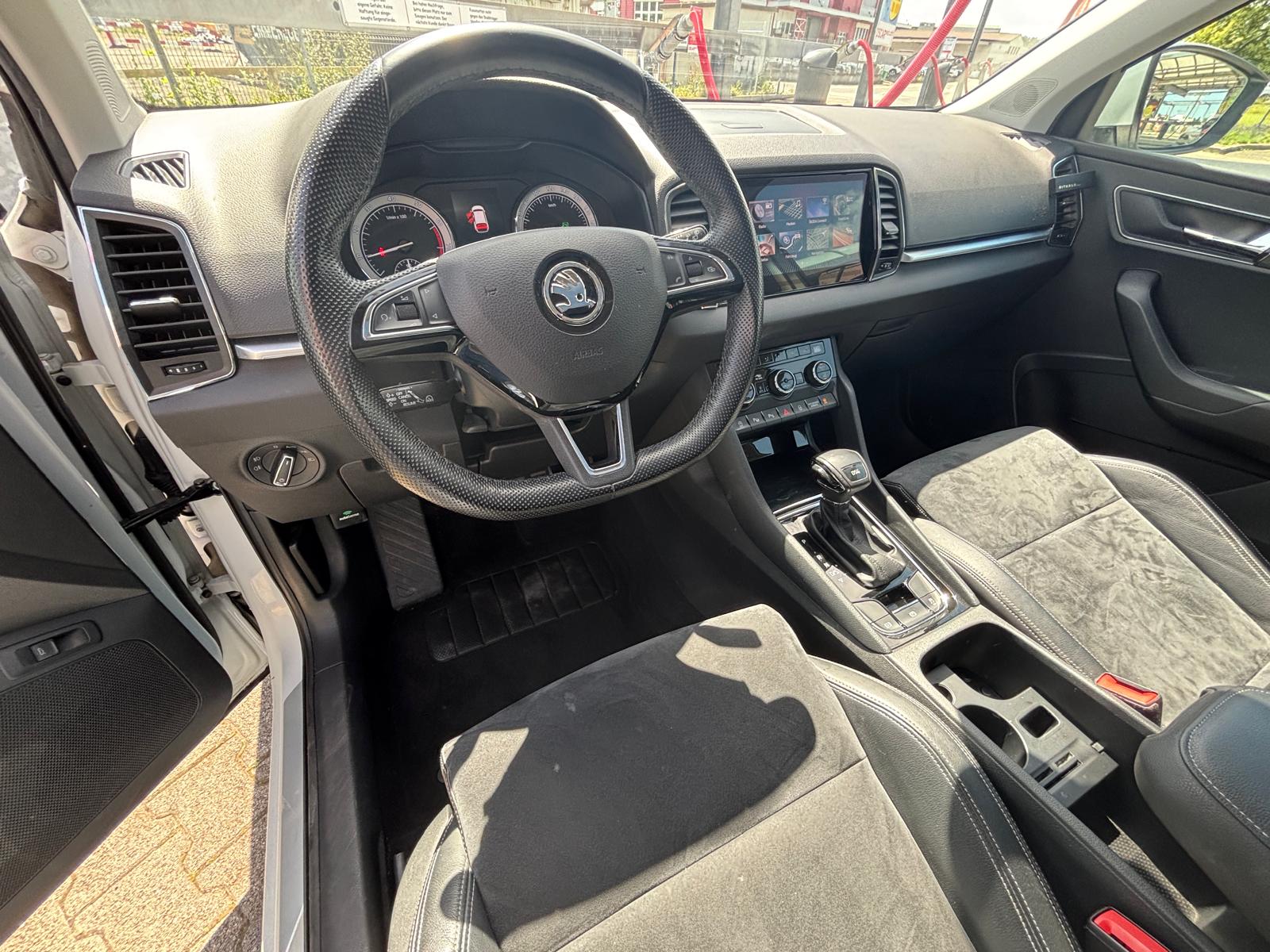SKODA 1.5 TSI Style DSG-image-2