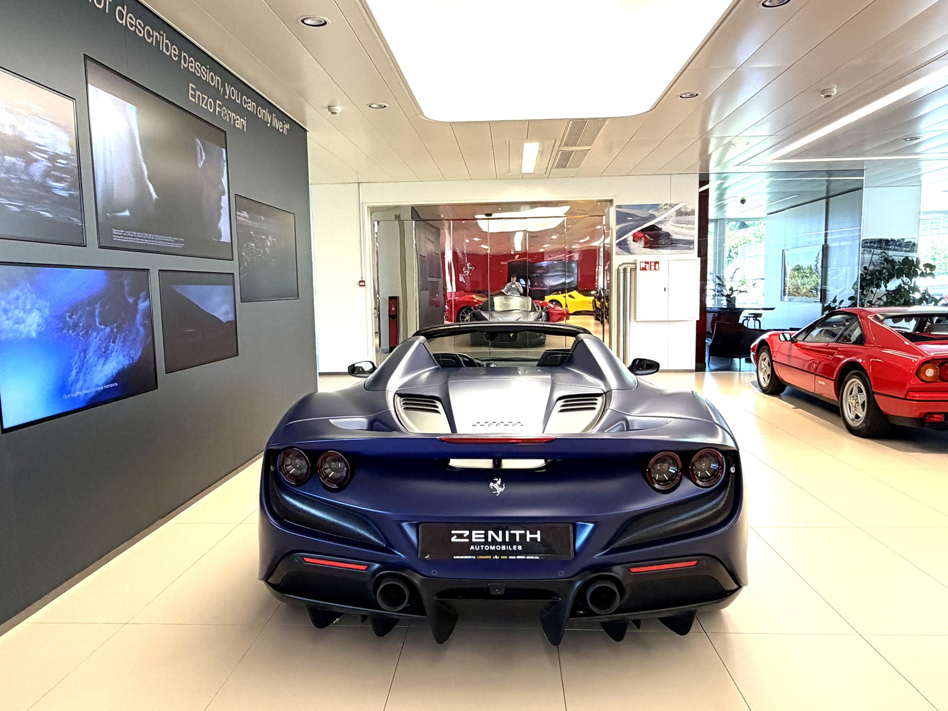 FERRARI F8 Spider-image-5