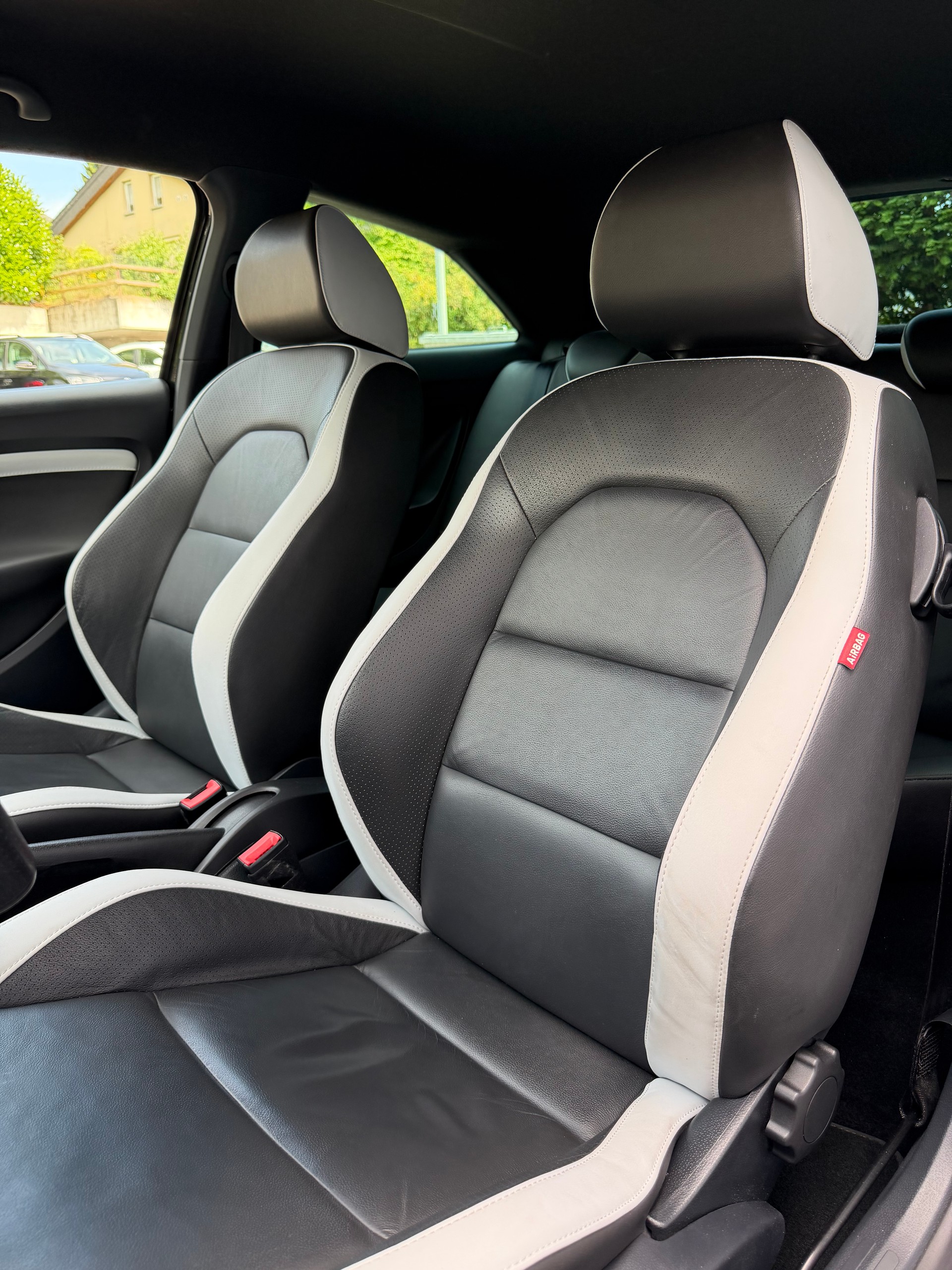 SEAT Ibiza SC 1.4 TSI Cupra DSG-image-5
