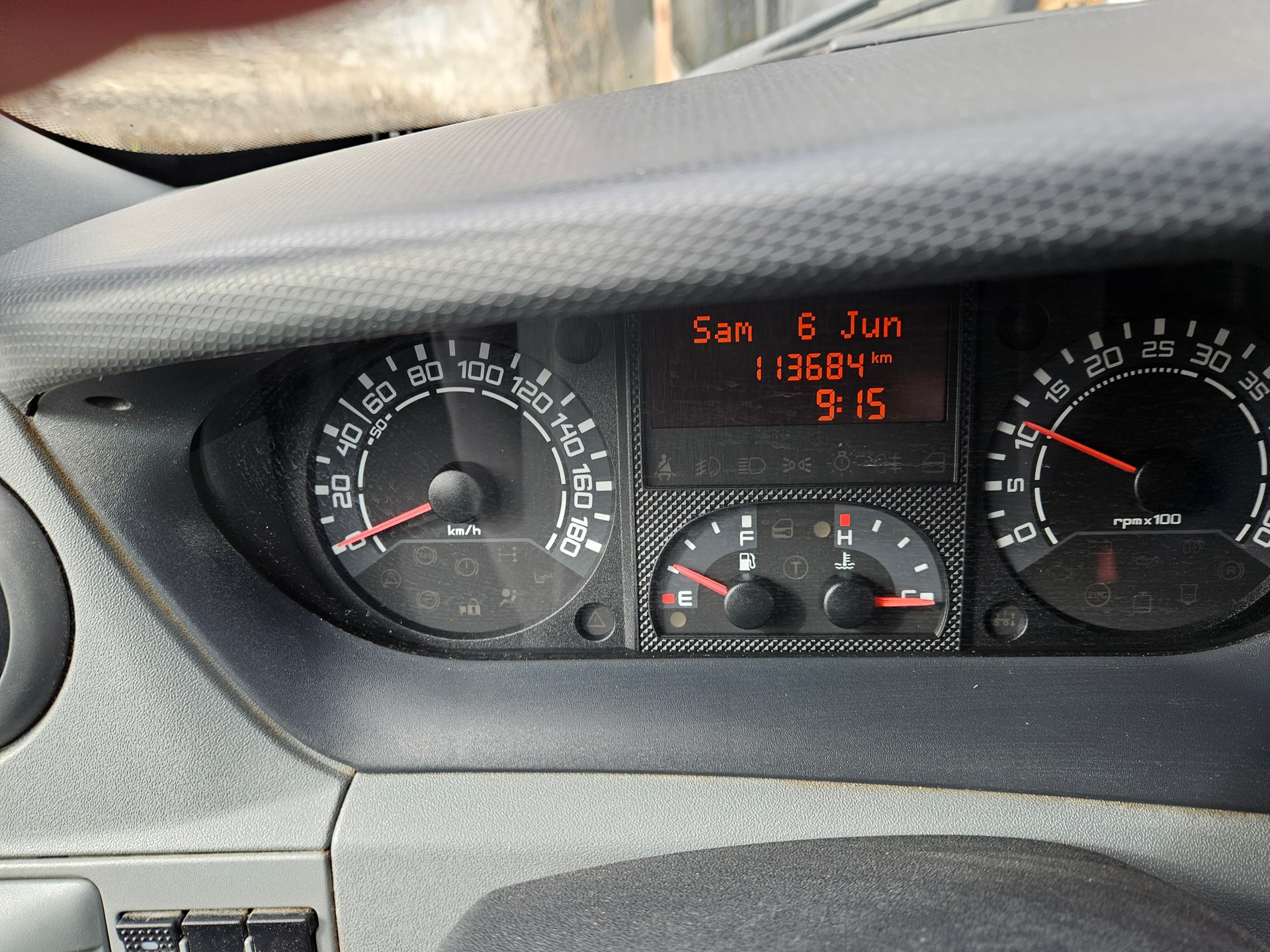 IVECO 35 s 14 daily hebebuhne planche de levage-image-12